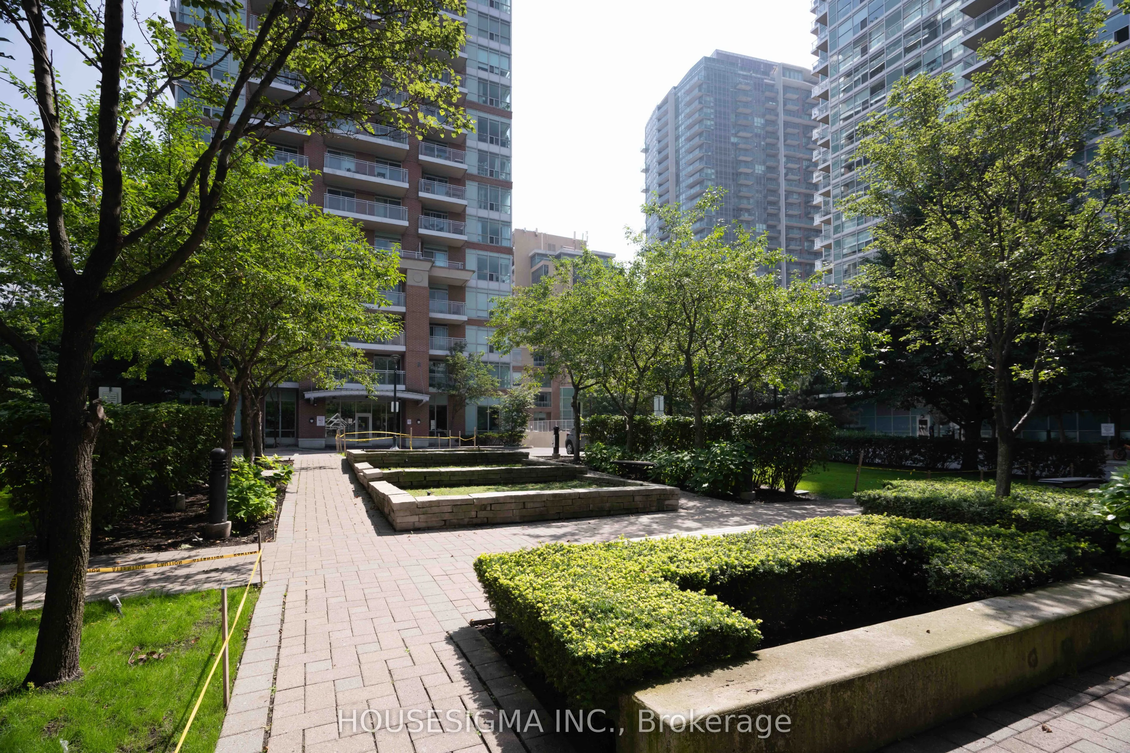 50 Lynn Williams Street, #1805