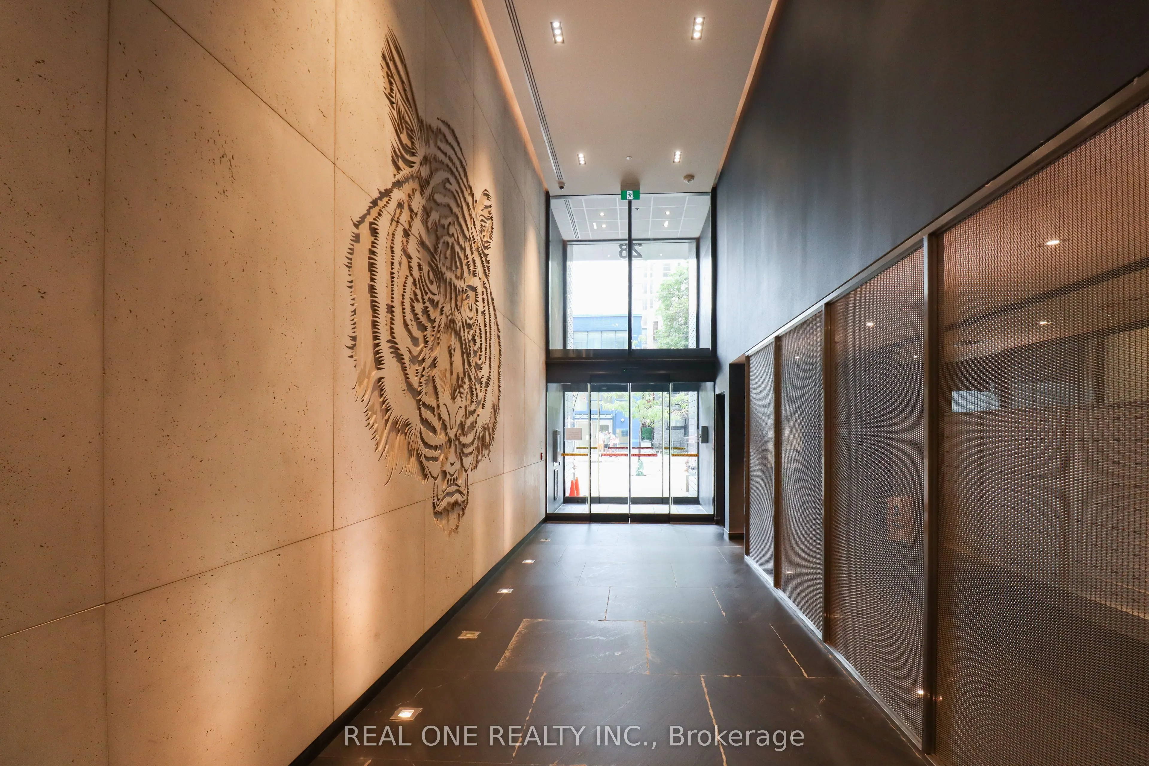28 Wellesley Street E, #1908