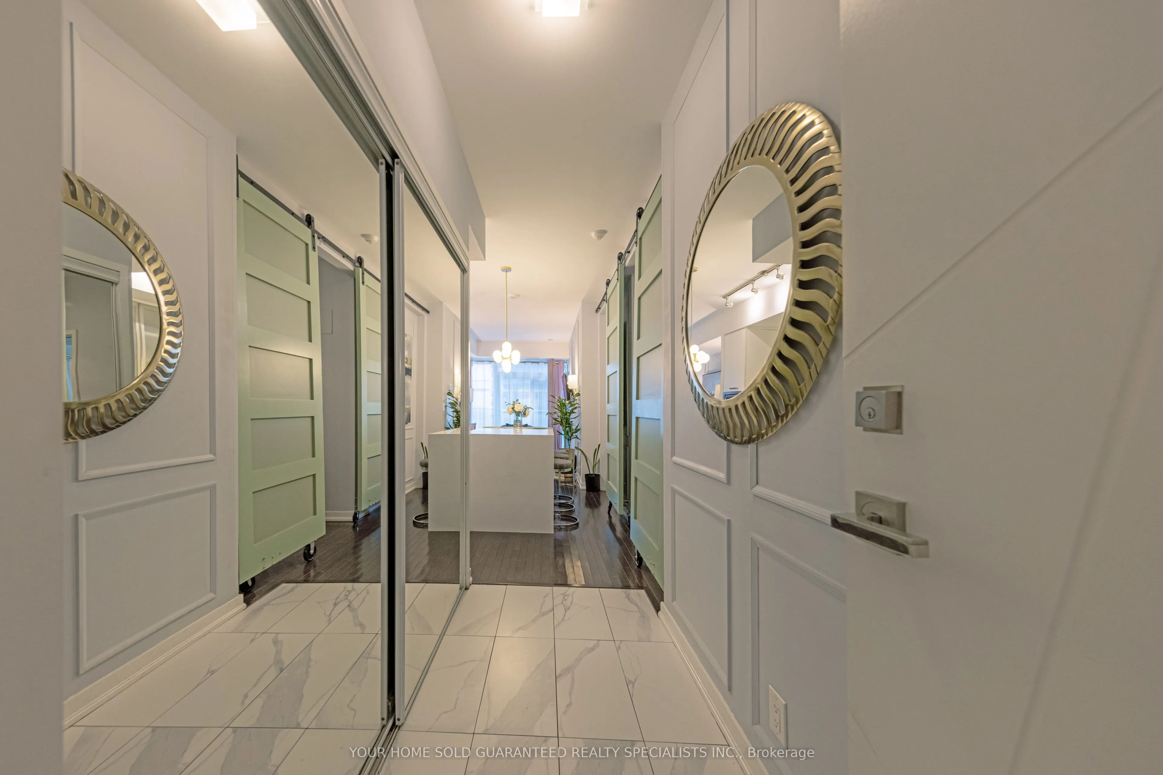 12 York Street, #1209