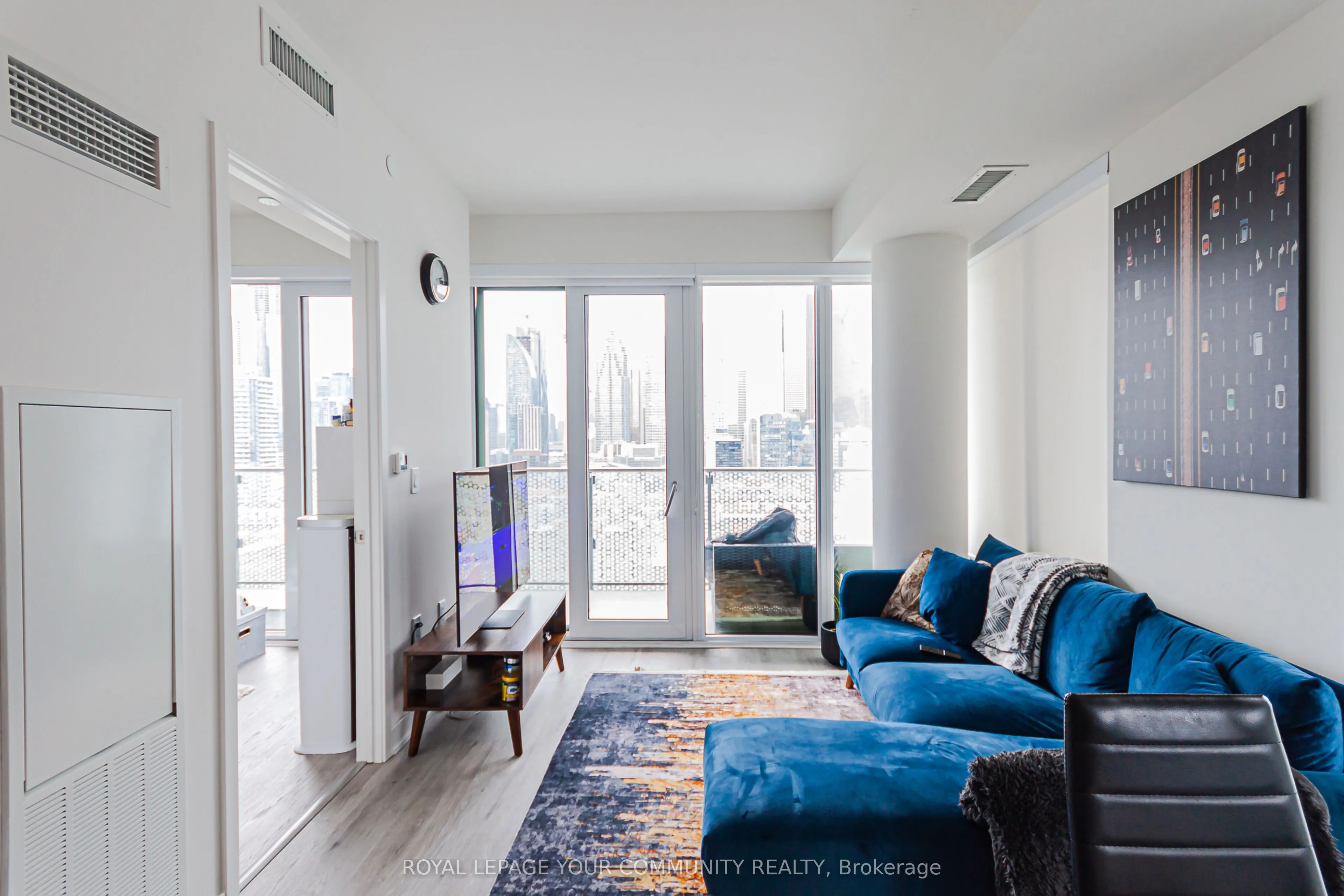135 Lower Sherbourne Street, #2134