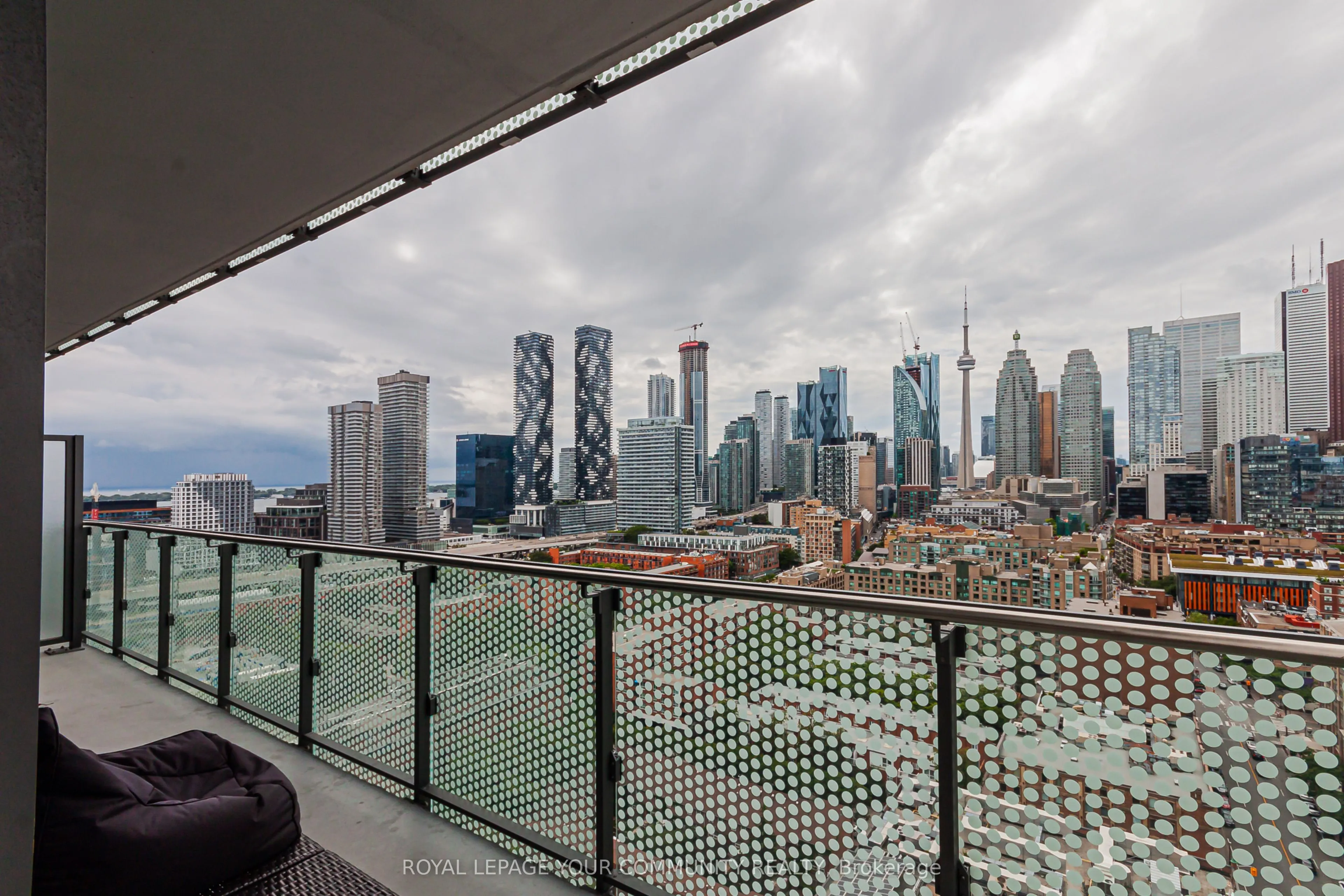 135 Lower Sherbourne Street, #2134
