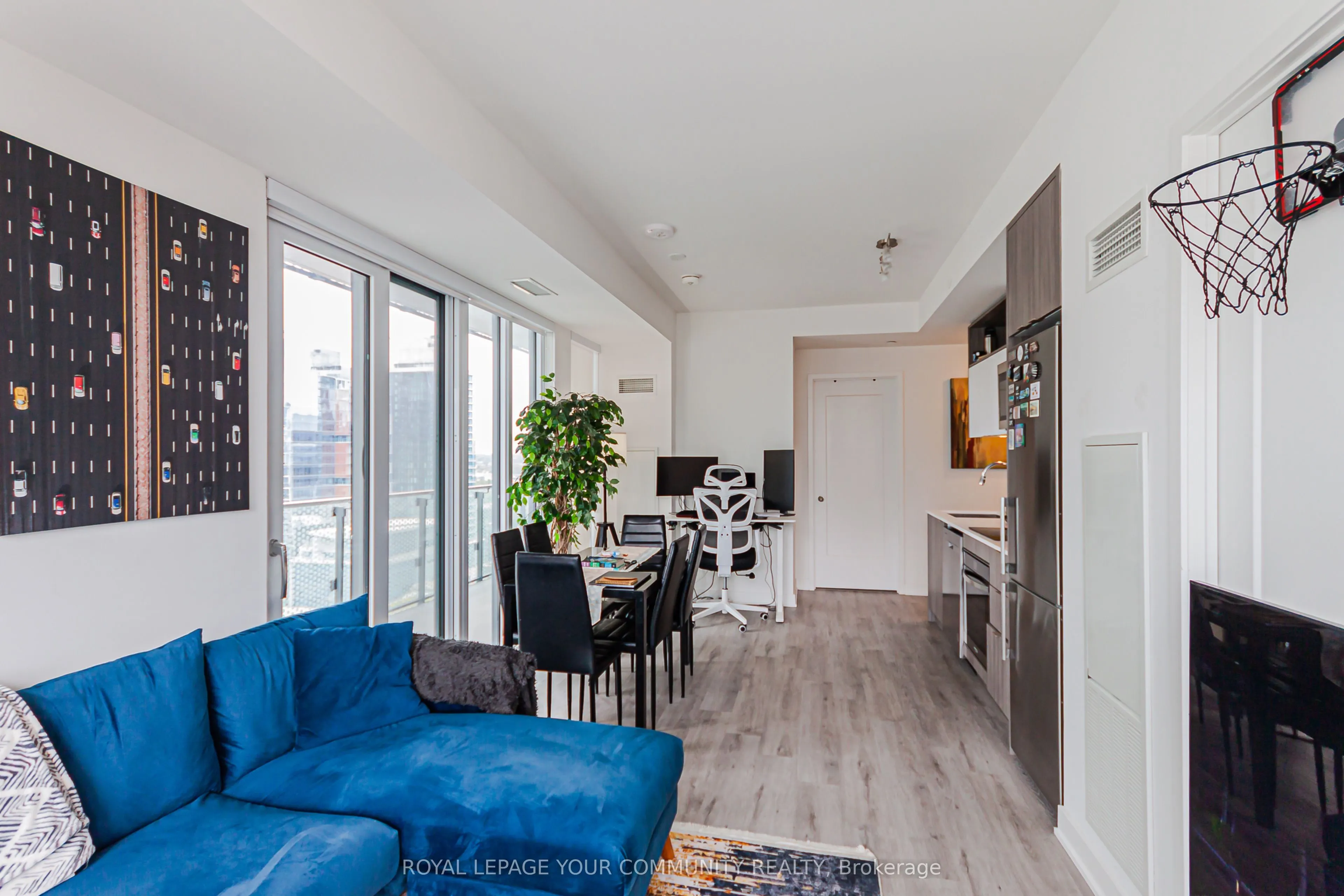 135 Lower Sherbourne Street, #2134