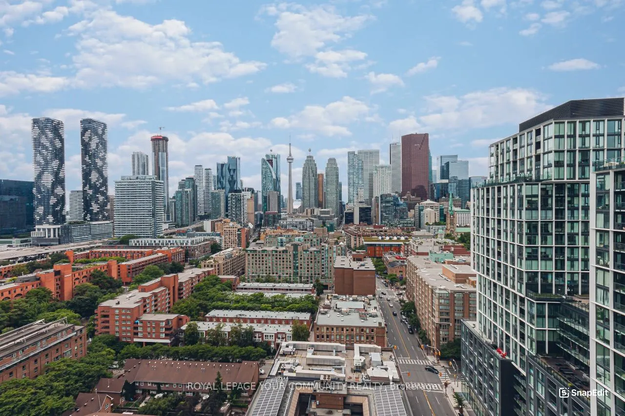 135 Lower Sherbourne Street, #2134