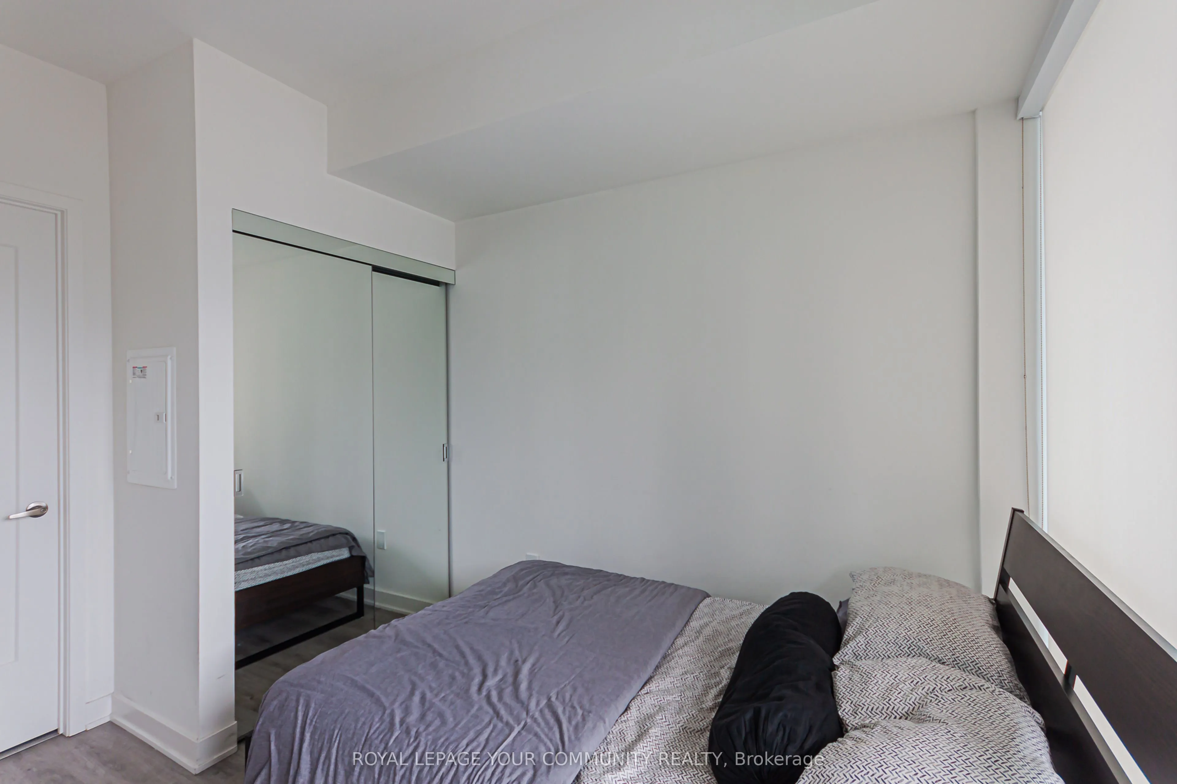 135 Lower Sherbourne Street, #2134