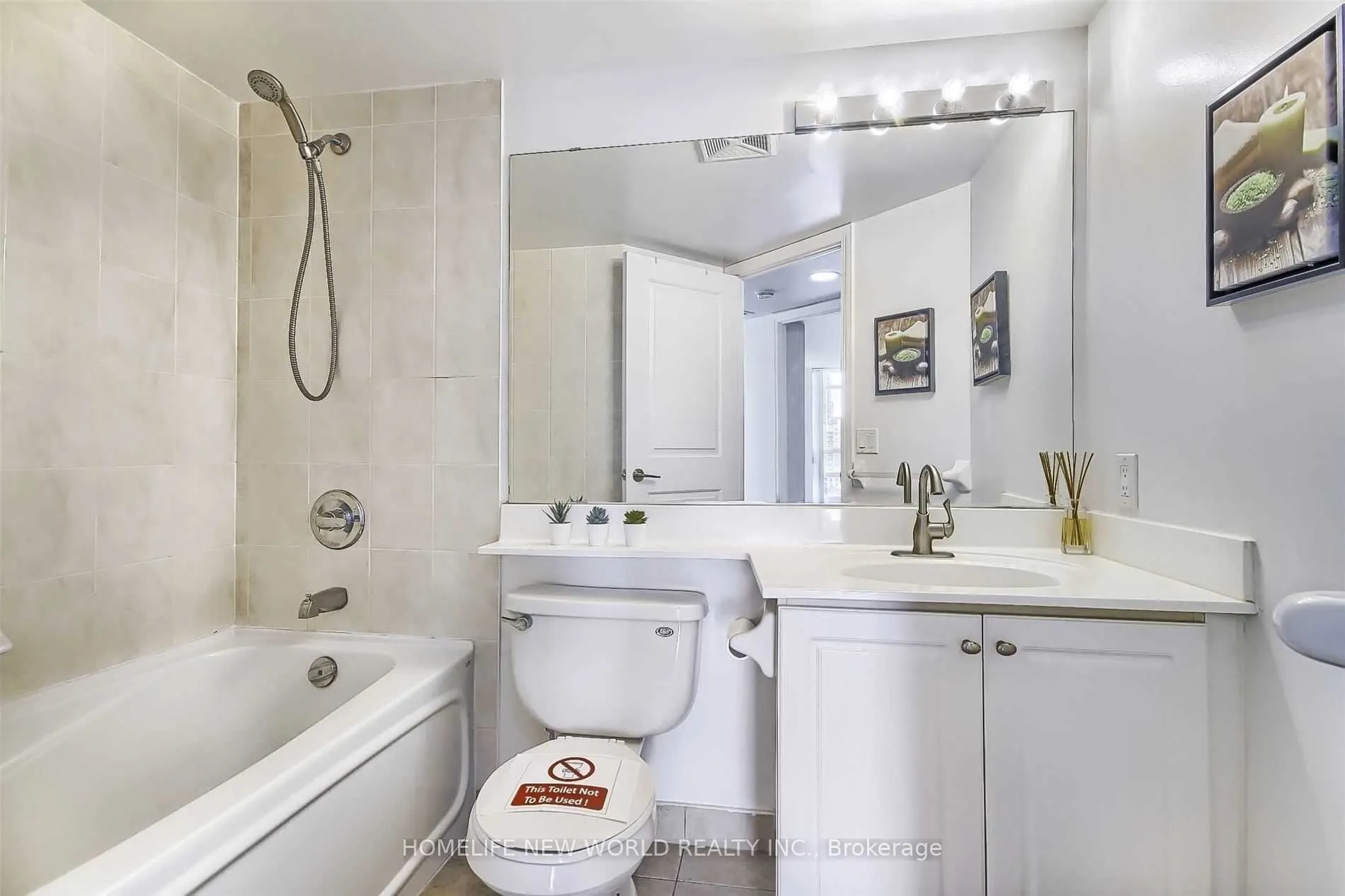 31 Bales Avenue, #1202