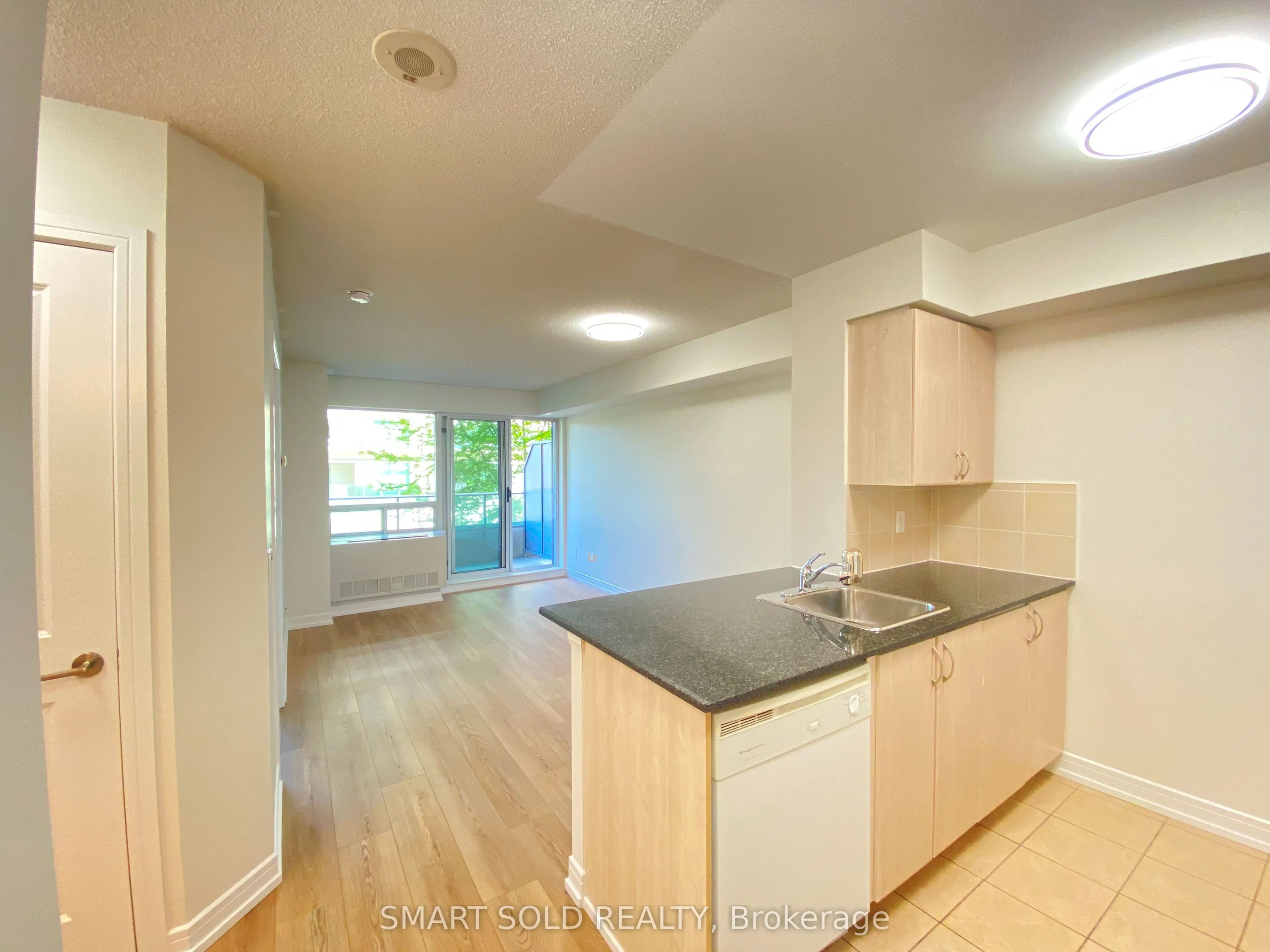 35 Bales Avenue, #309