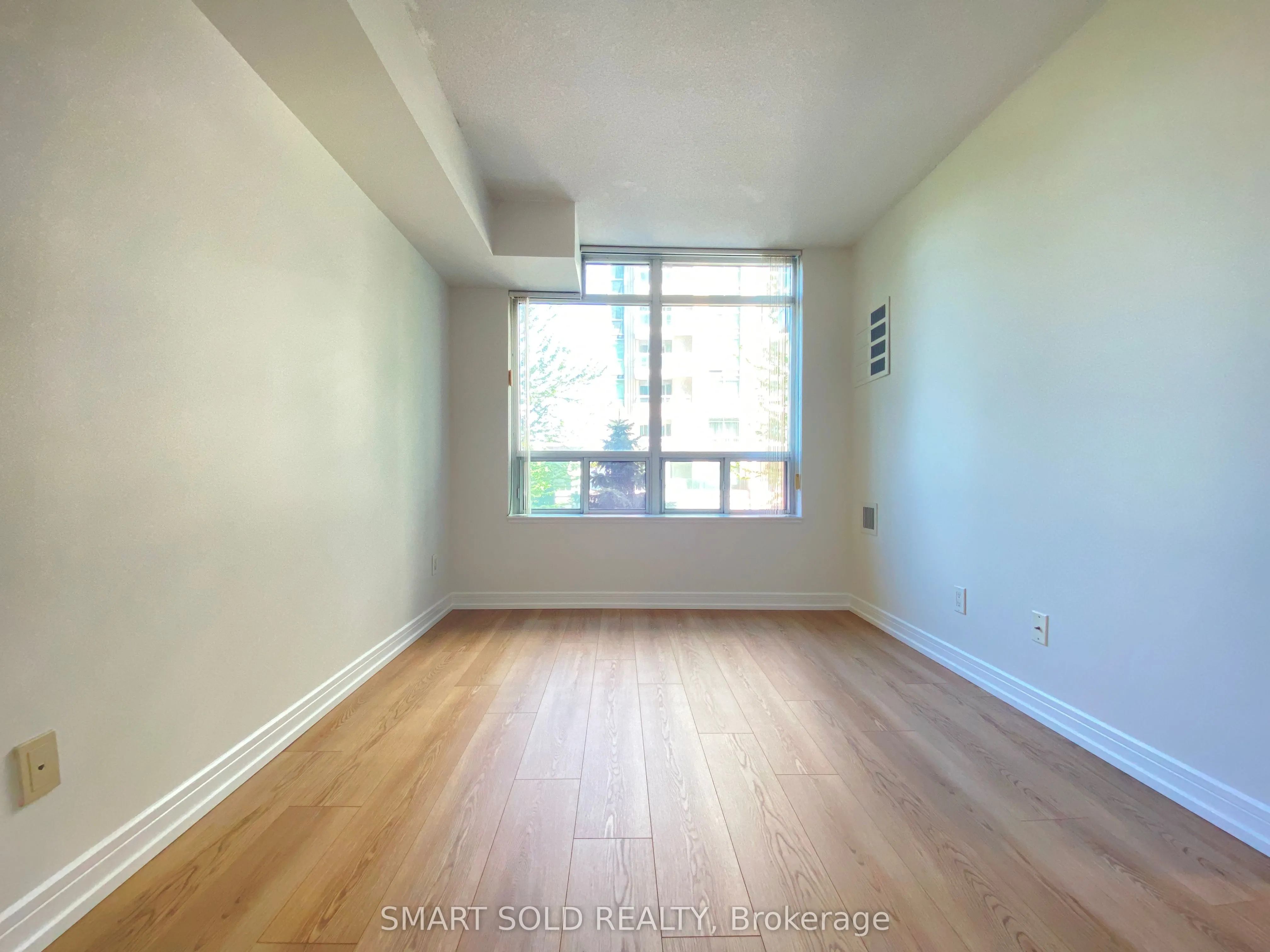 35 Bales Avenue, #309