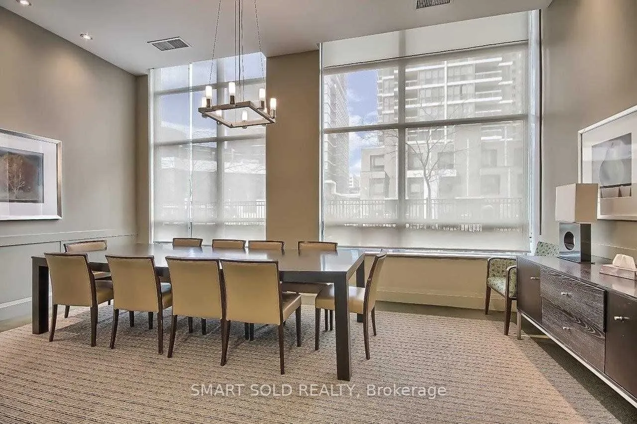 35 Bales Avenue, #309