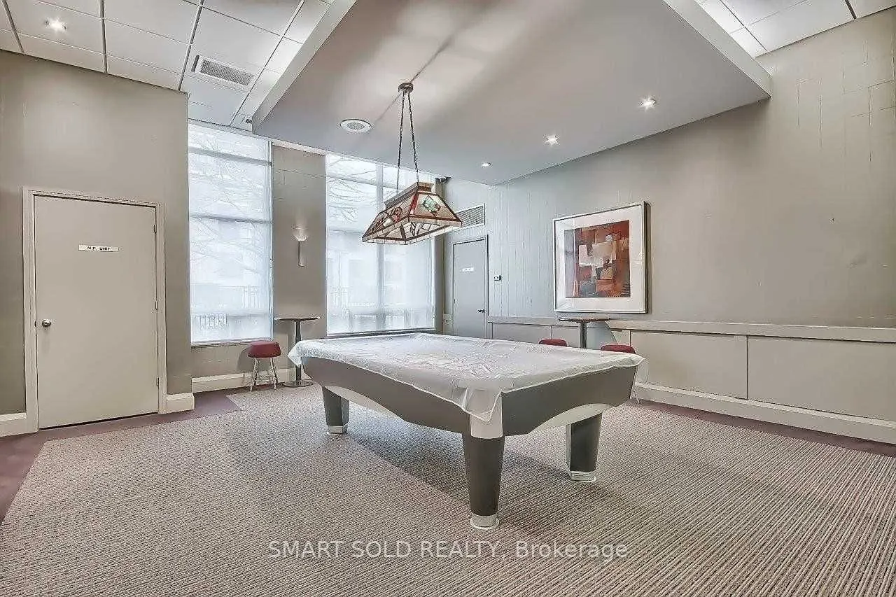 35 Bales Avenue, #309