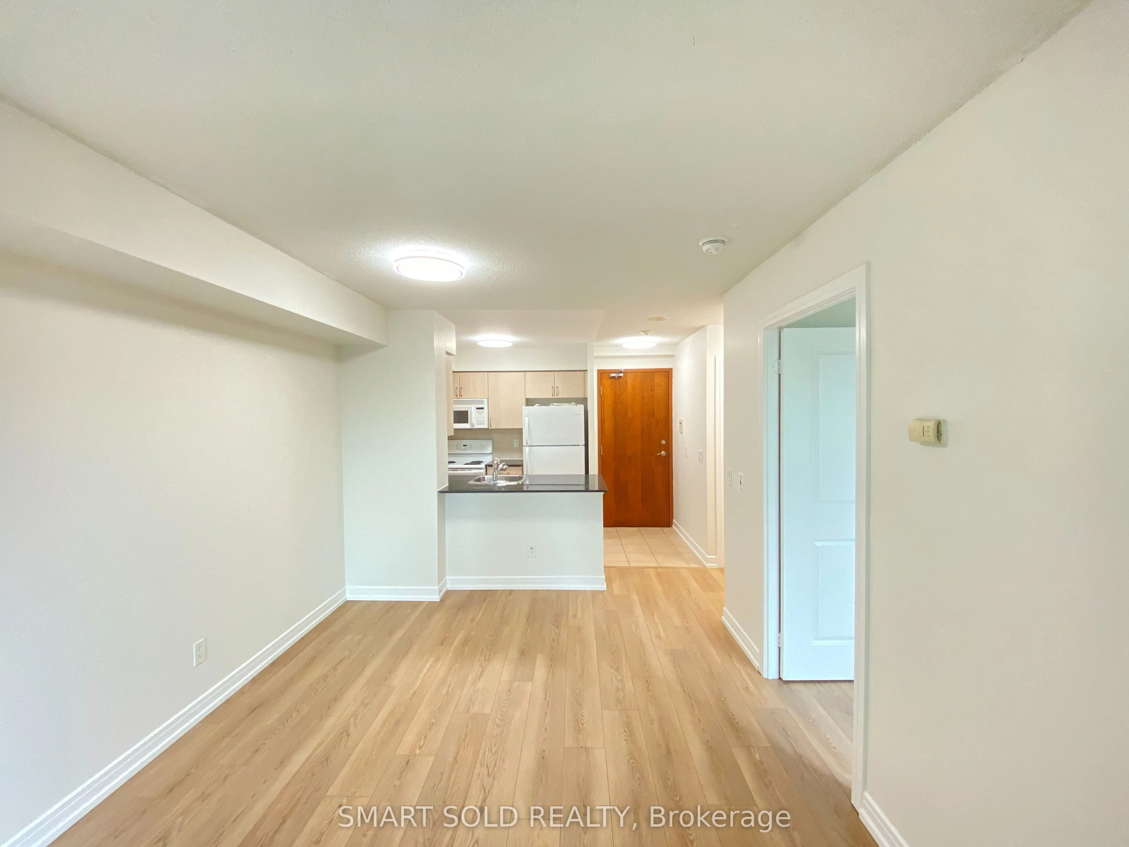 35 Bales Avenue, #309