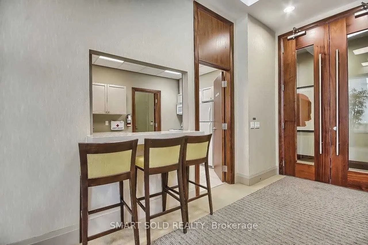 35 Bales Avenue, #309