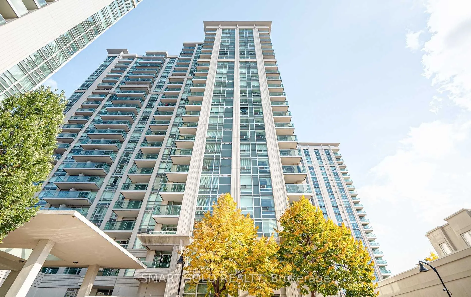 35 Bales Avenue, #309