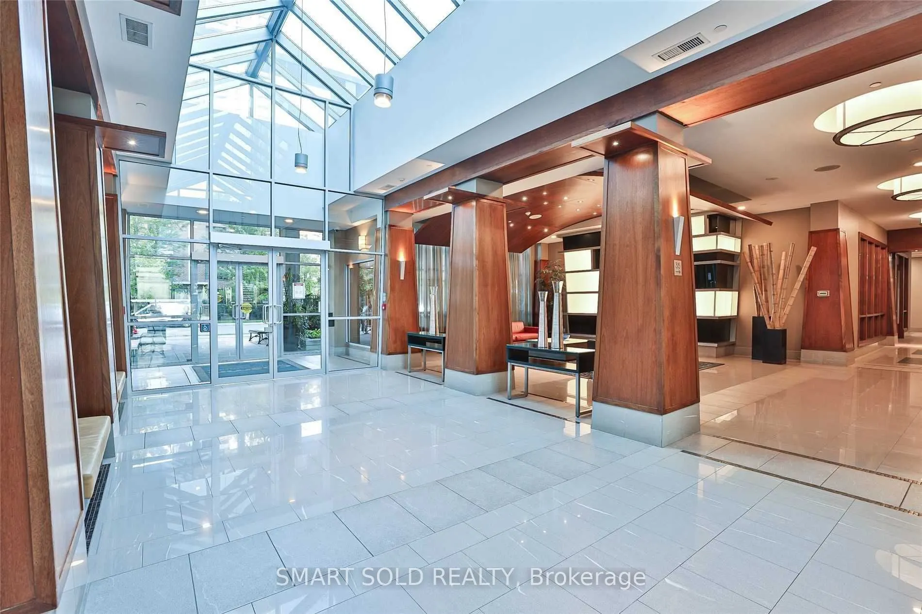 35 Bales Avenue, #309
