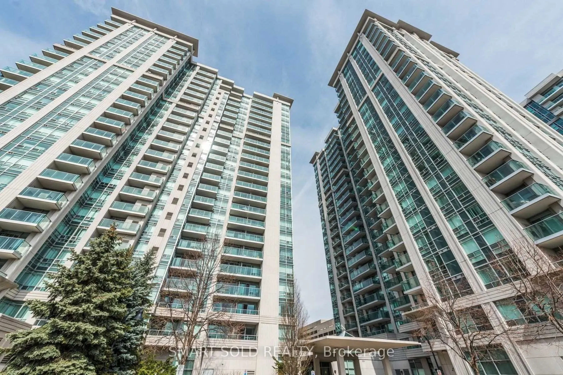 35 Bales Avenue, #309