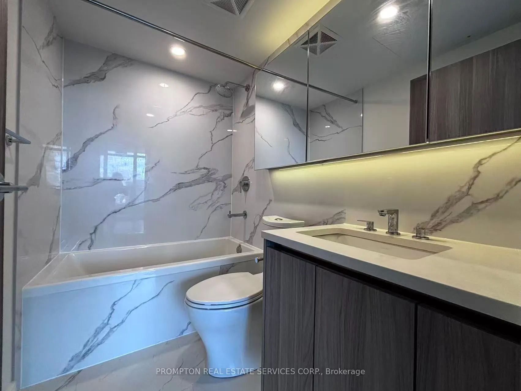 1 Concord Cityplace Way, #3901