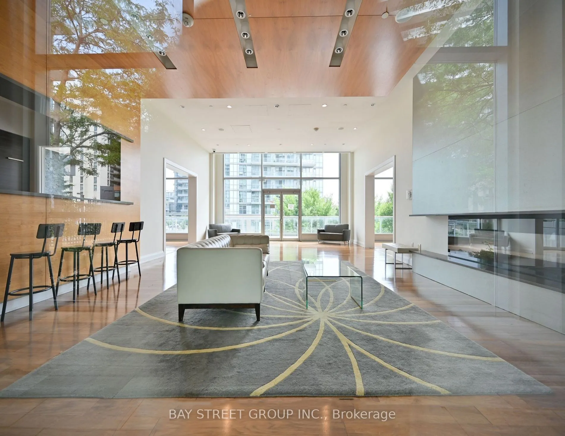 62 Forest Manor Road, #2401