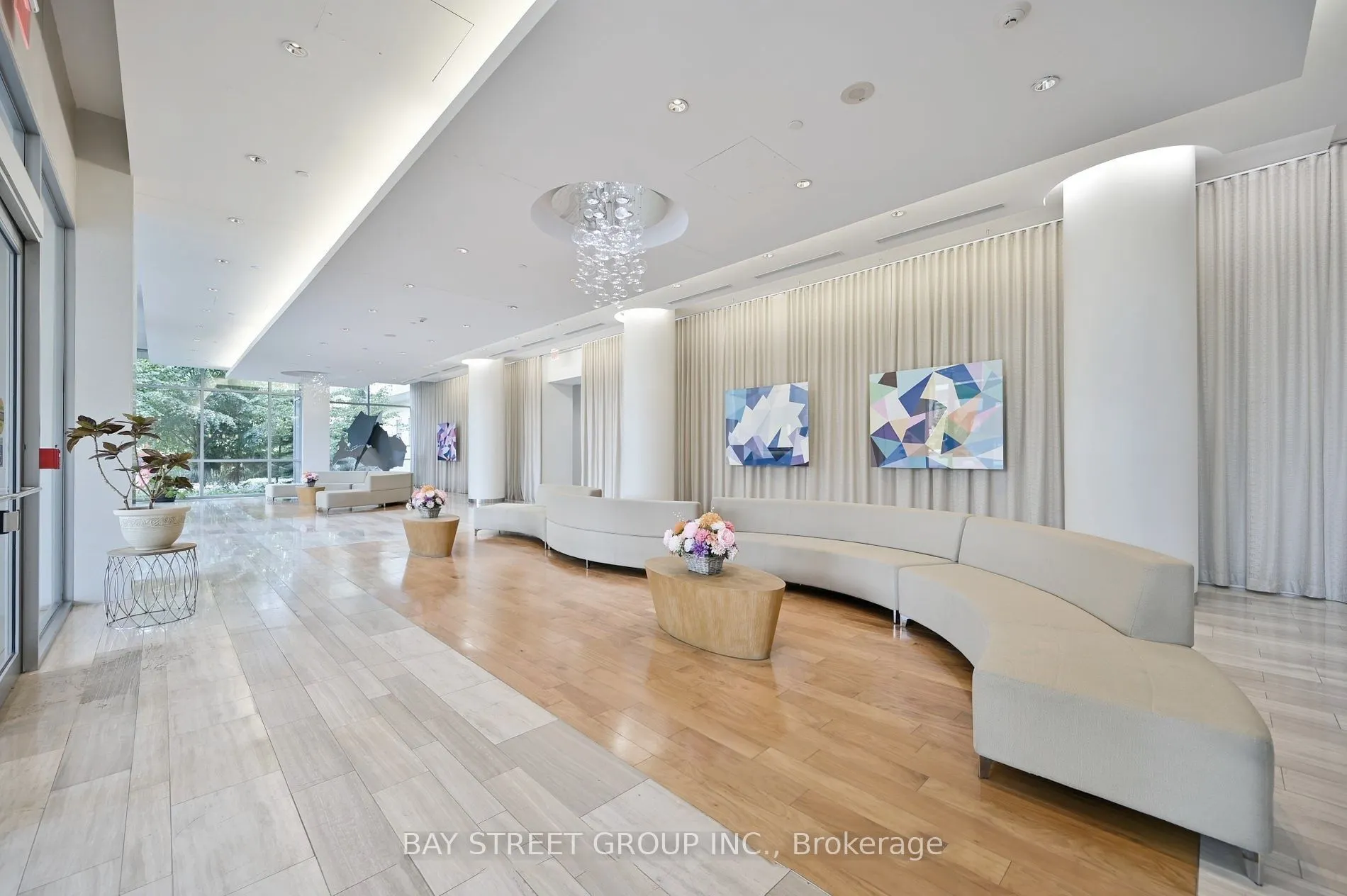 62 Forest Manor Road, #2401