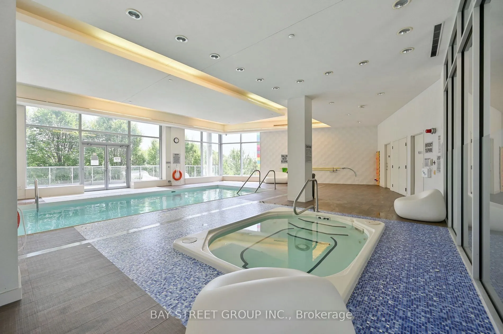 62 Forest Manor Road, #2401