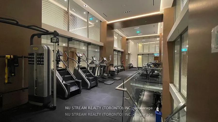 15 Queens Quay E, #2106