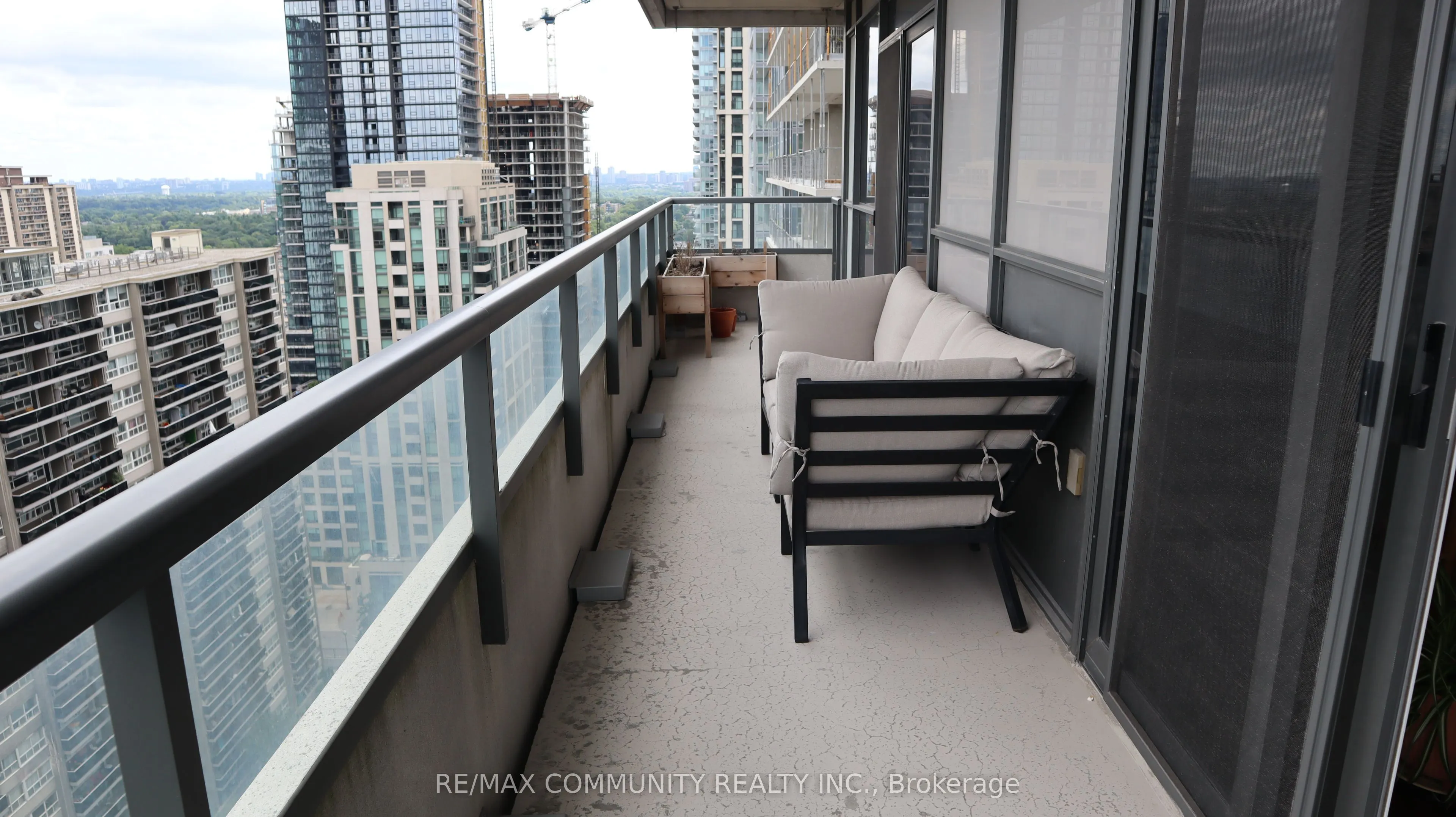 25 Broadway Avenue, #1903