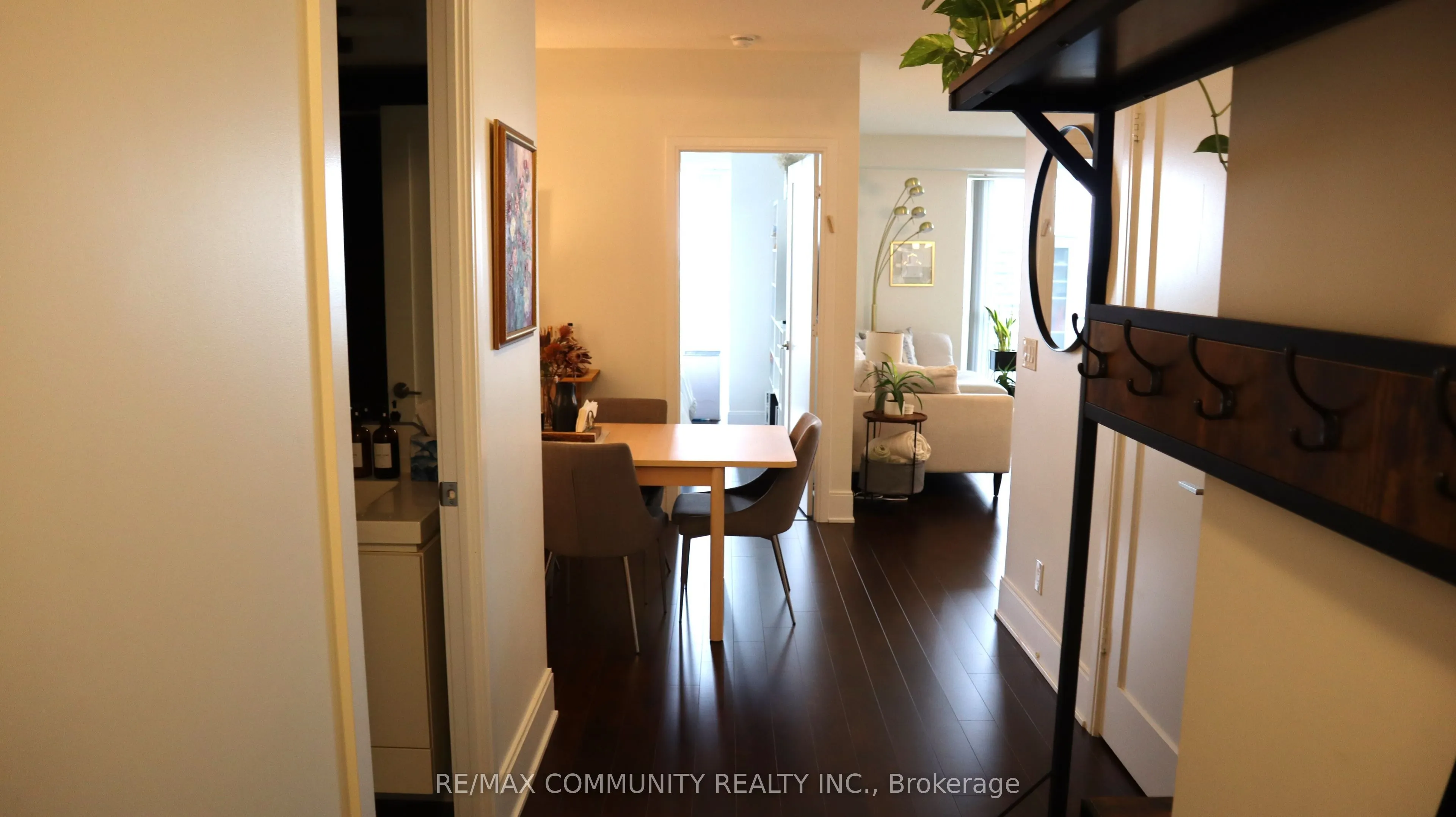 25 Broadway Avenue, #1903