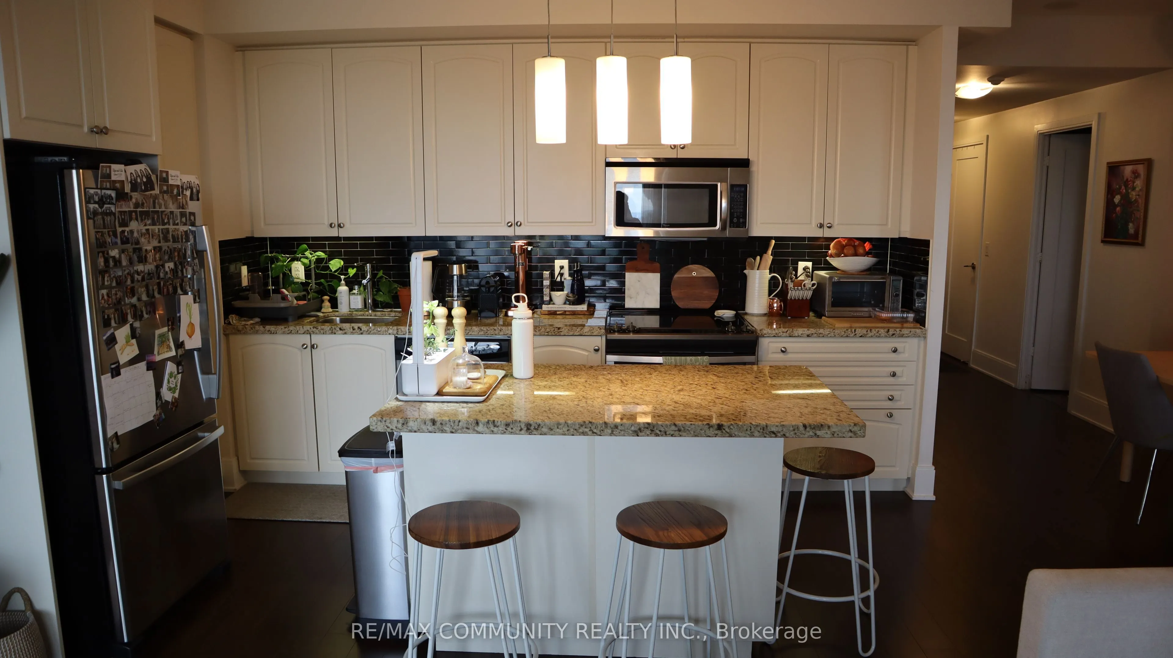 25 Broadway Avenue, #1903