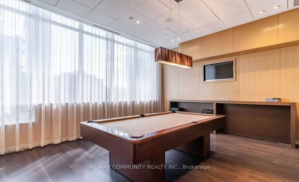 25 Broadway Avenue, #1903