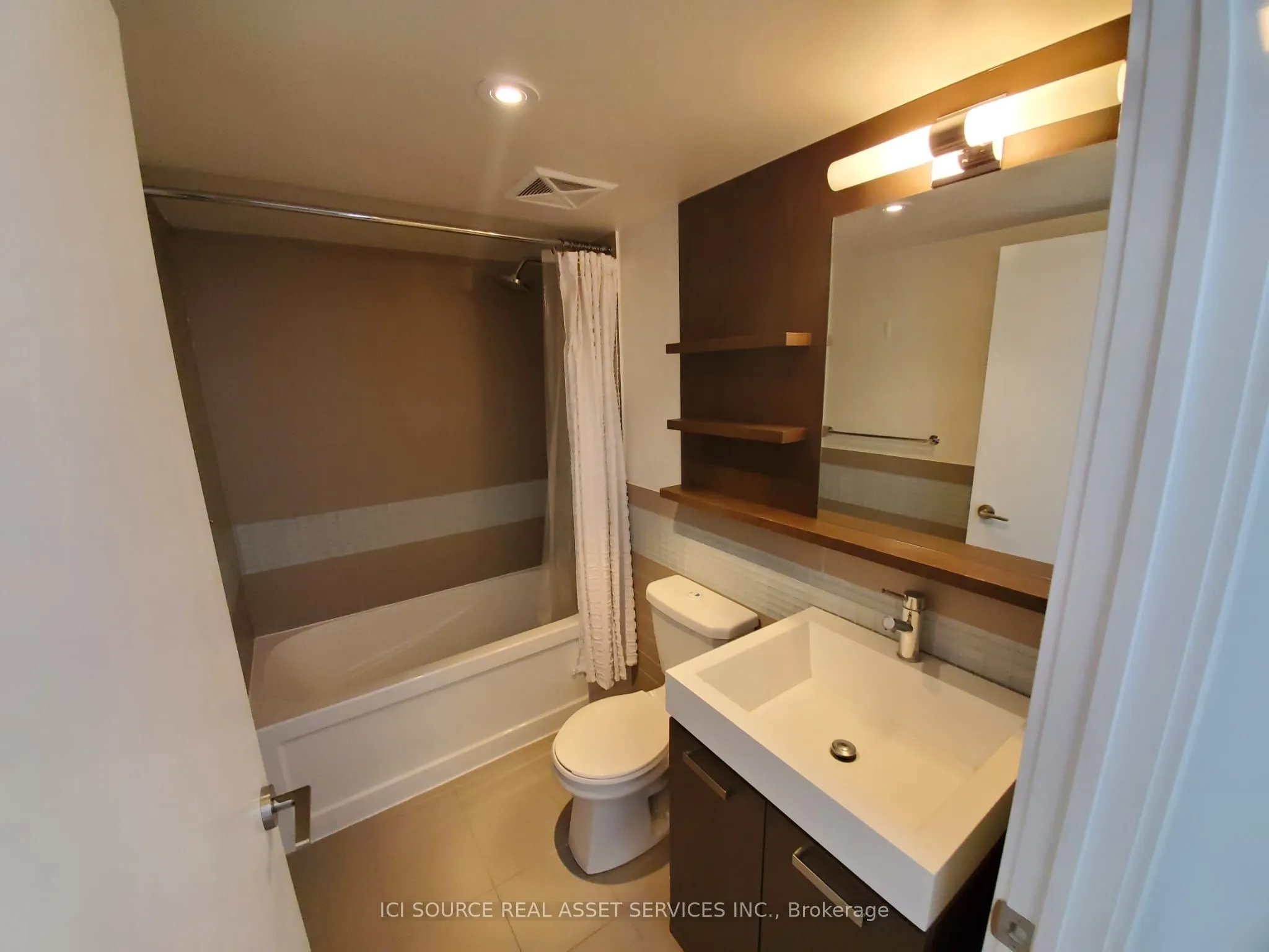 295 Adelaide Street W, #1212