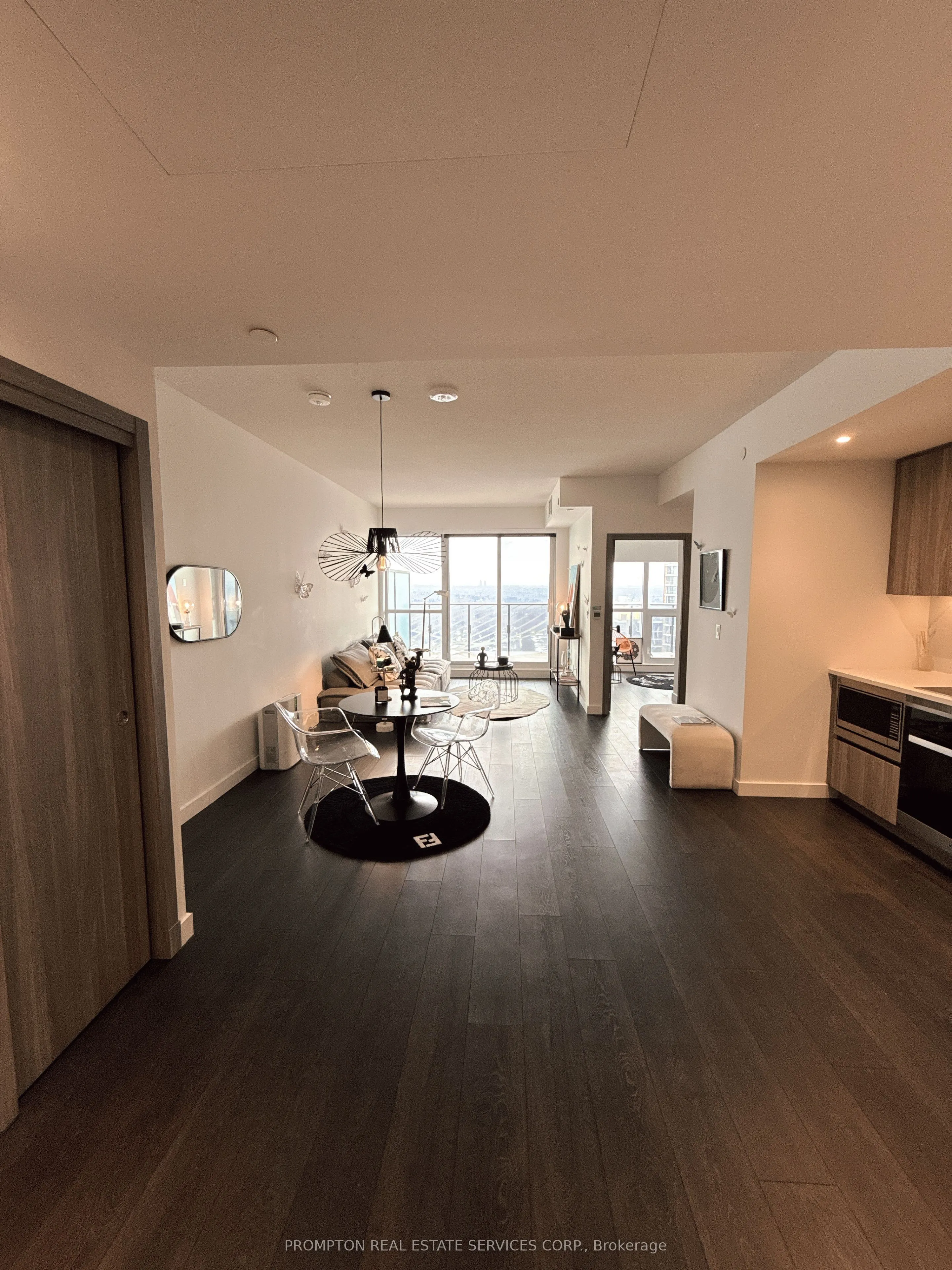 85 McMahon Drive, #2608