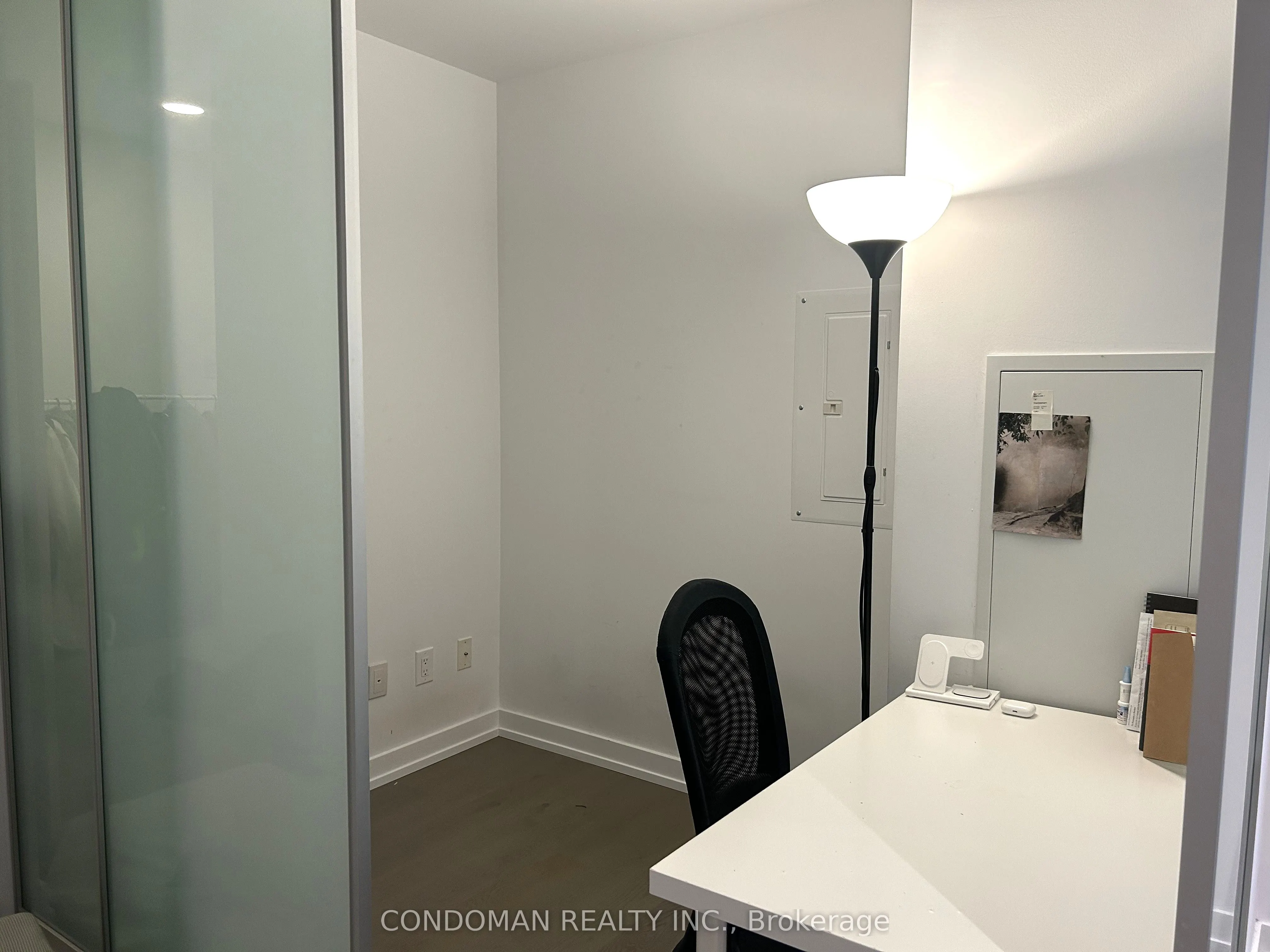 488 University Avenue, #2607