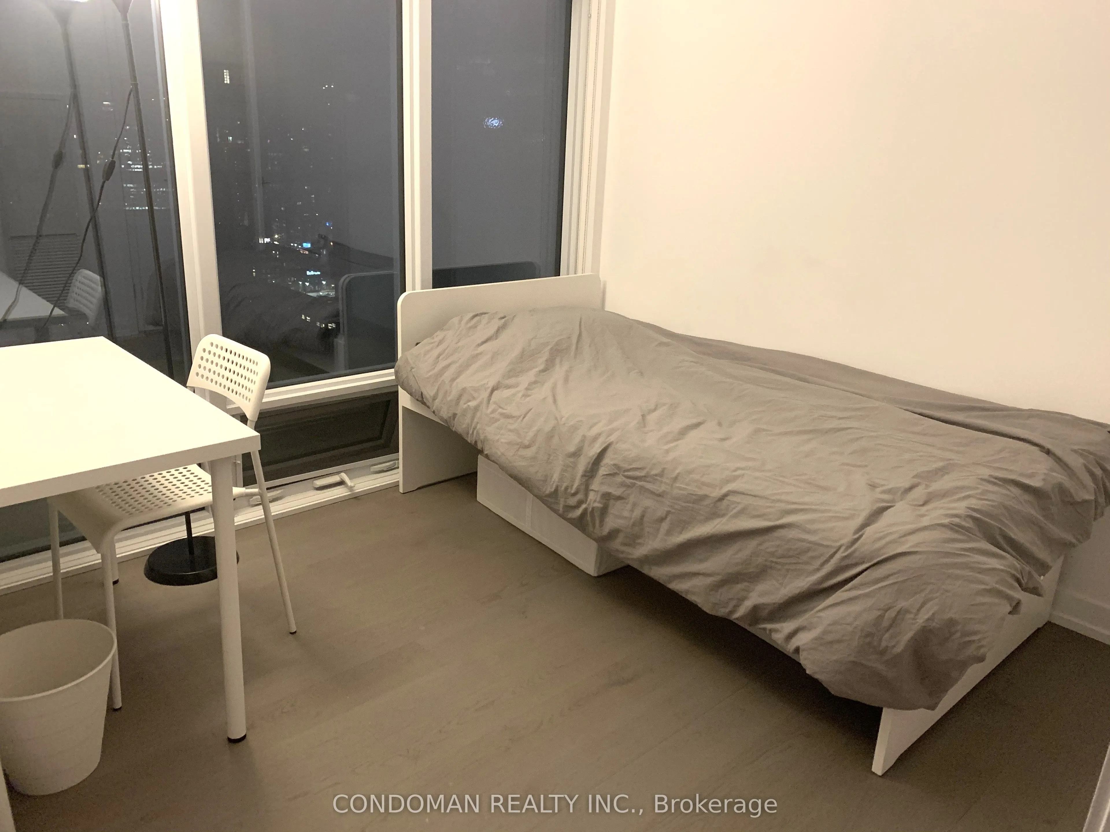 488 University Avenue, #2607