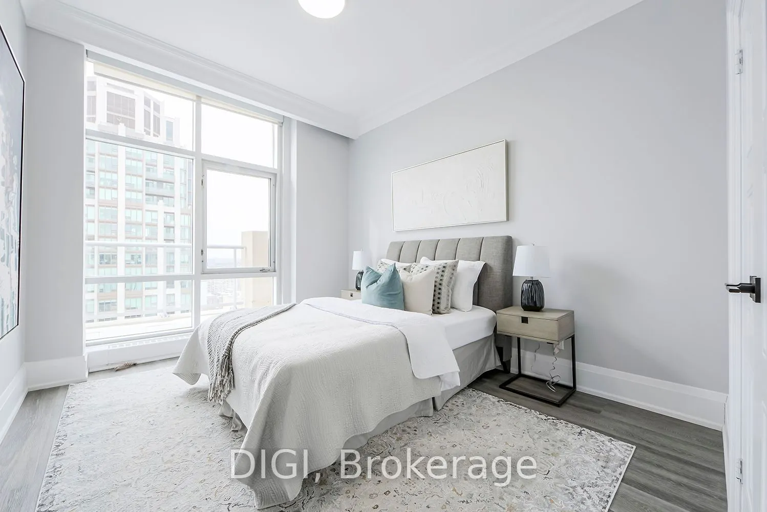 400 Walmer Road, #PH24