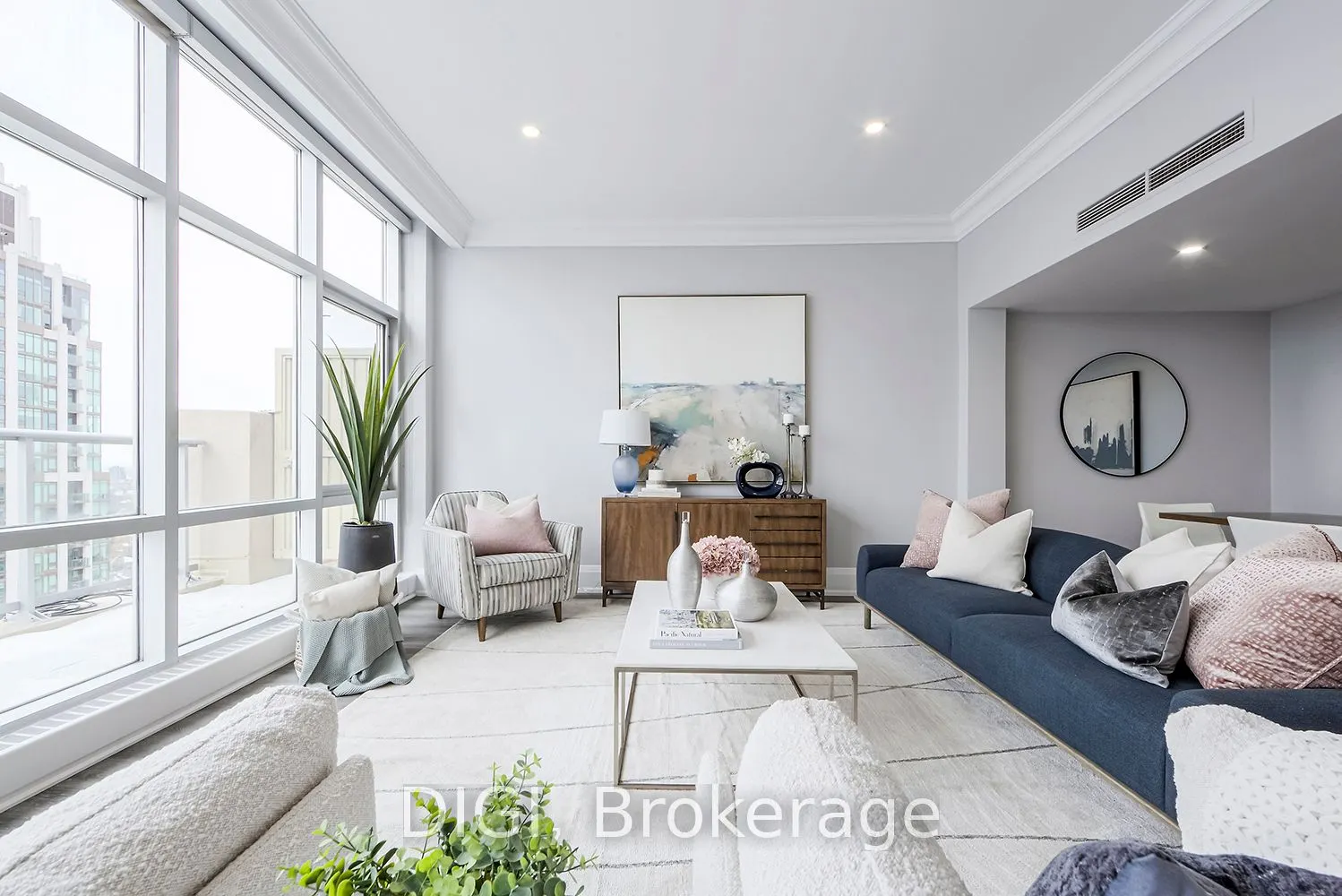 400 Walmer Road, #PH24