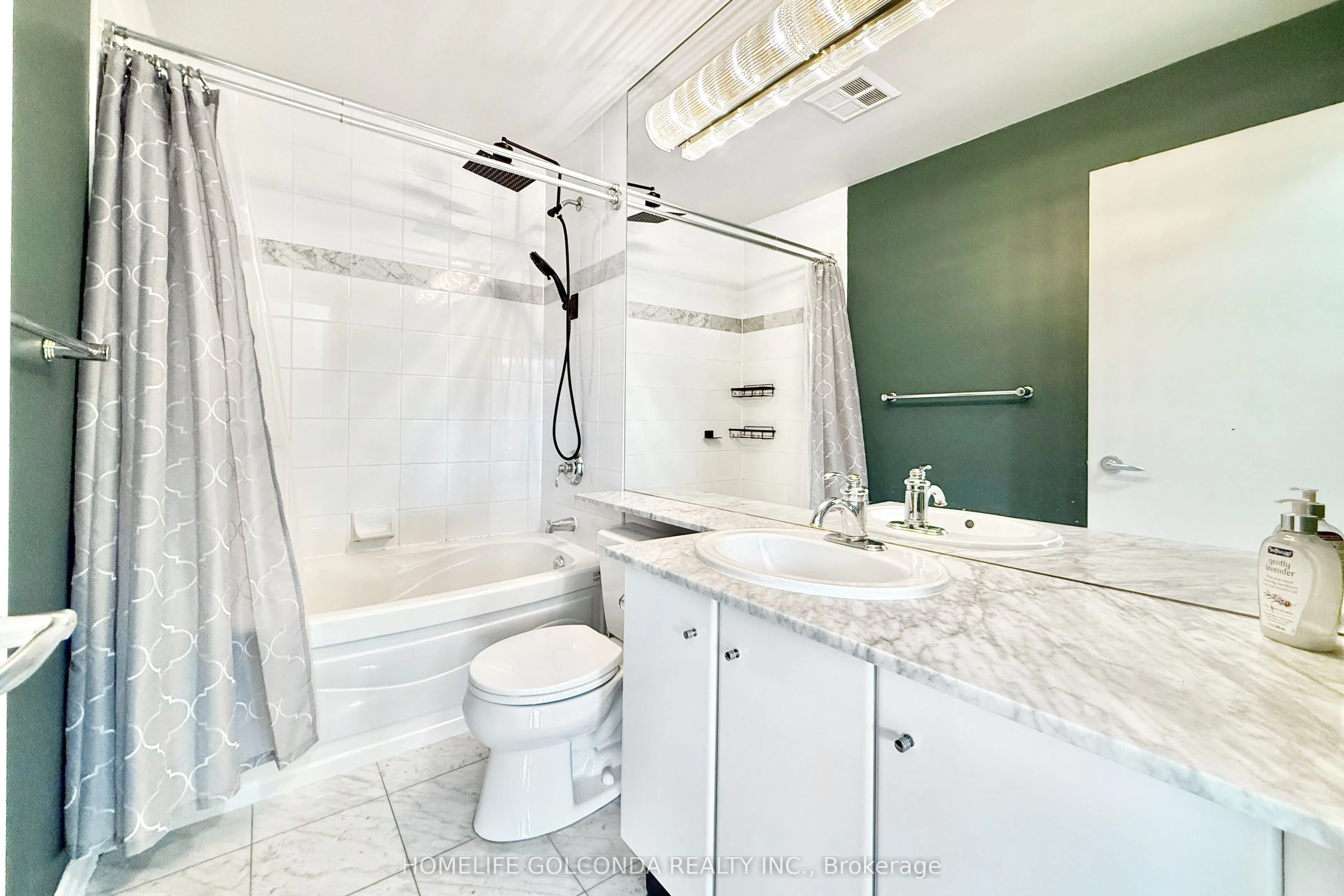 300 Bloor Street E, #2808