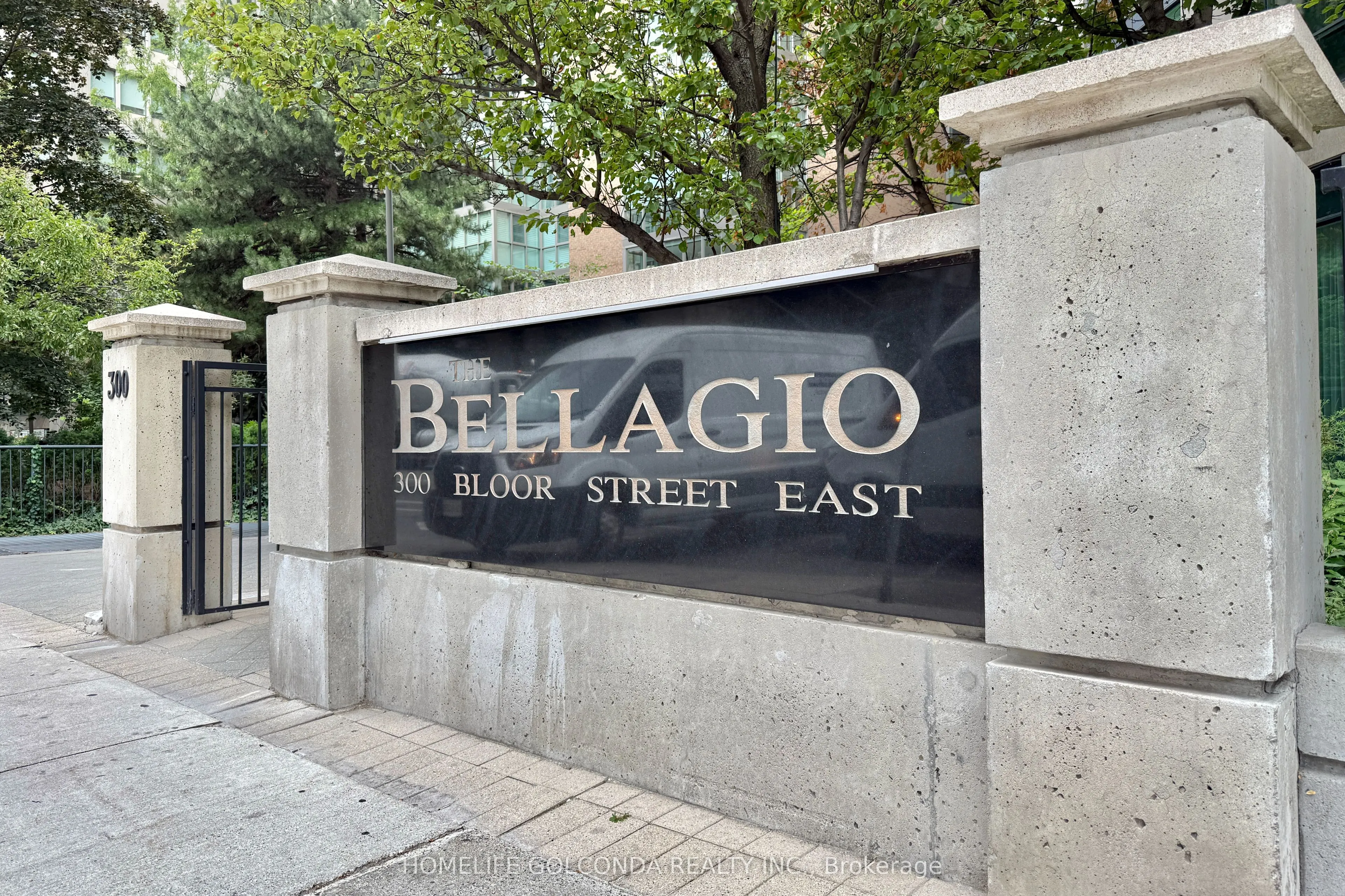 300 Bloor Street E, #2808