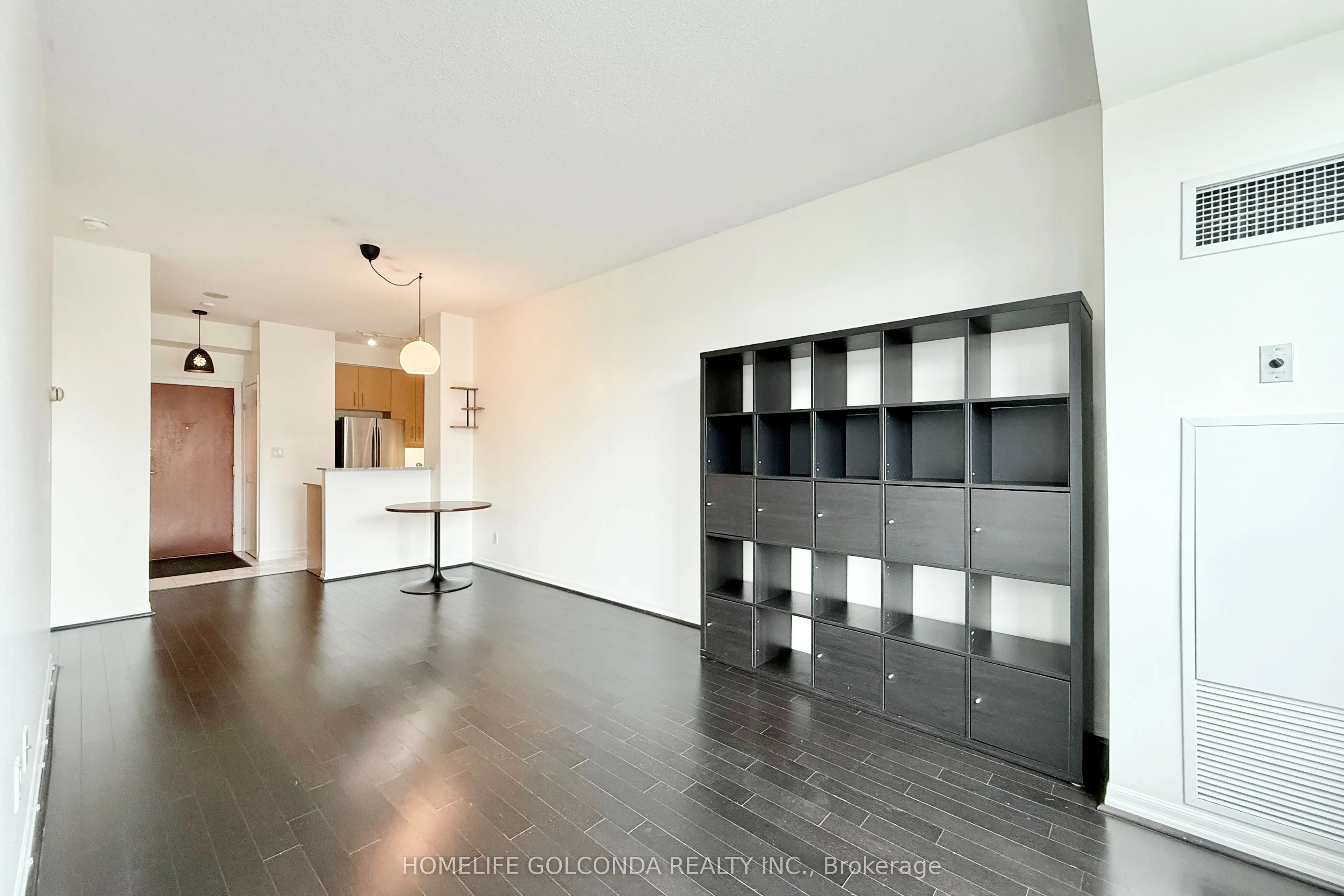 300 Bloor Street E, #2808