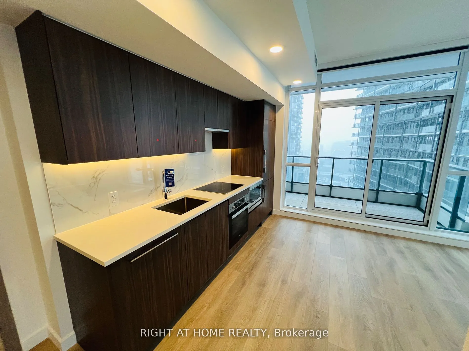 38 Widmer Street, #2311