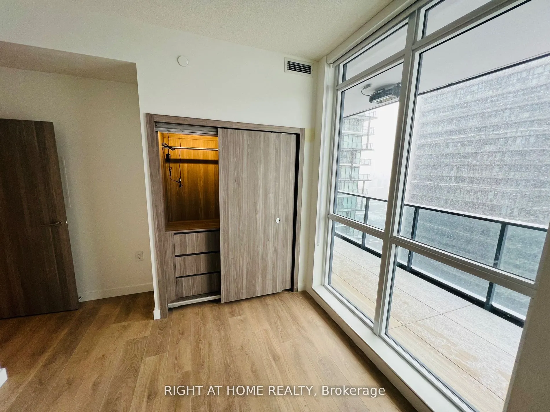 38 Widmer Street, #2311