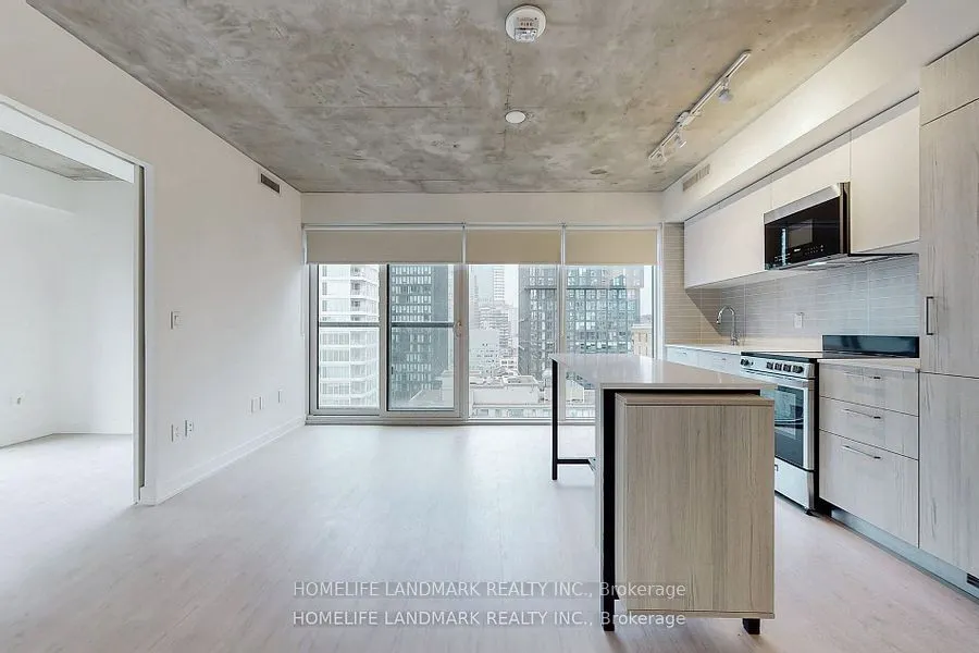 65 Mutual Street, #1604