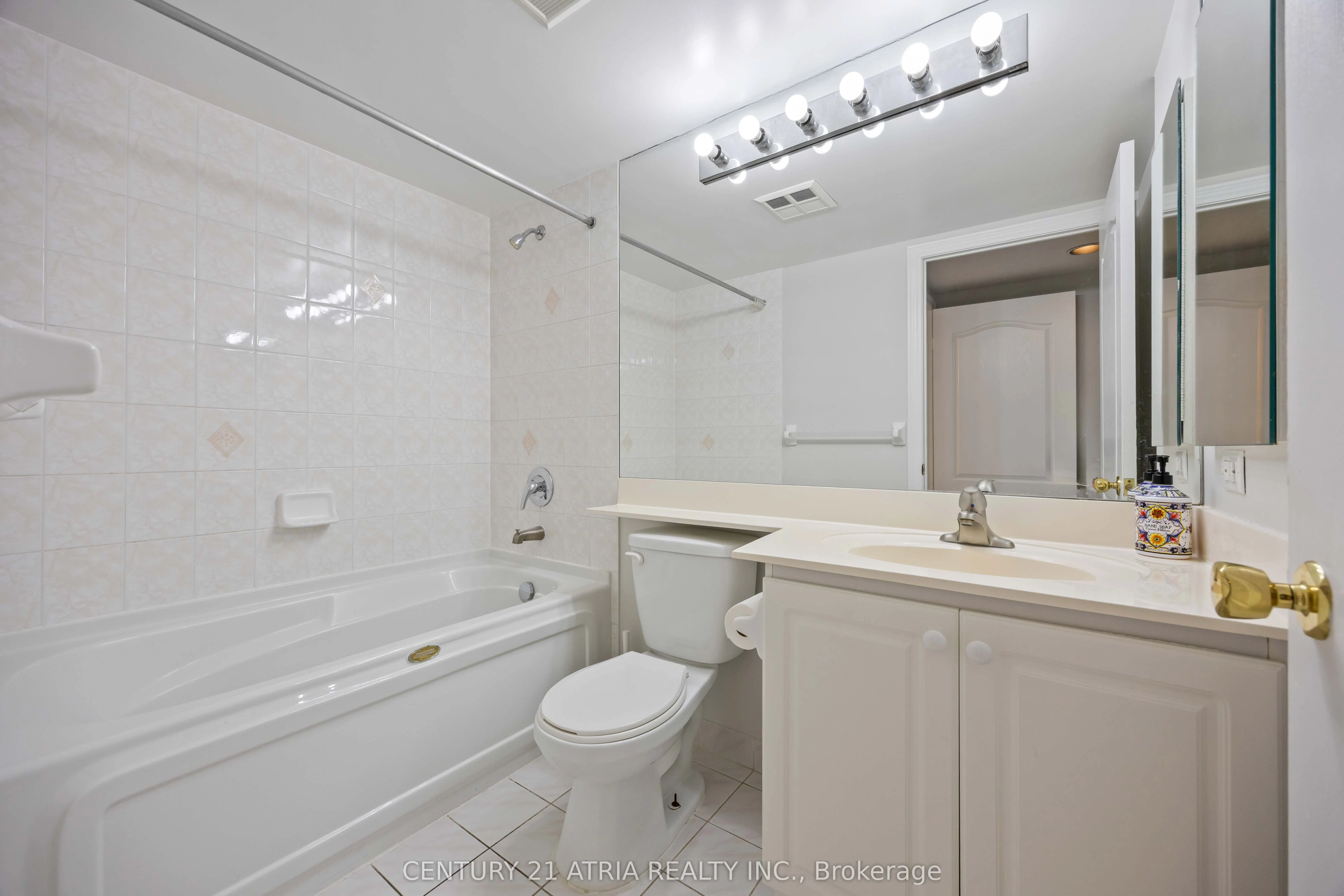 88 Grandview Way, #315