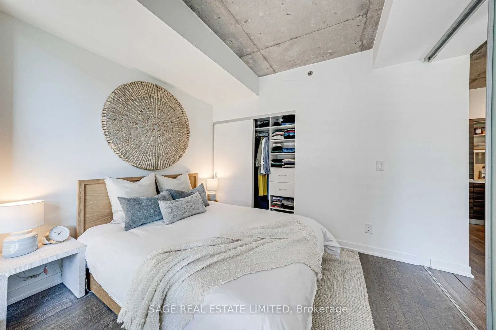 8 Gladstone Avenue, #415