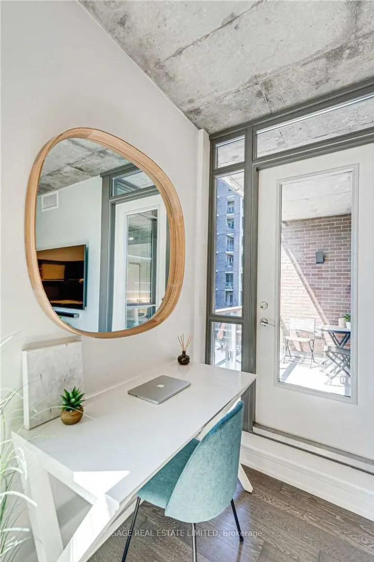 8 Gladstone Avenue, #415