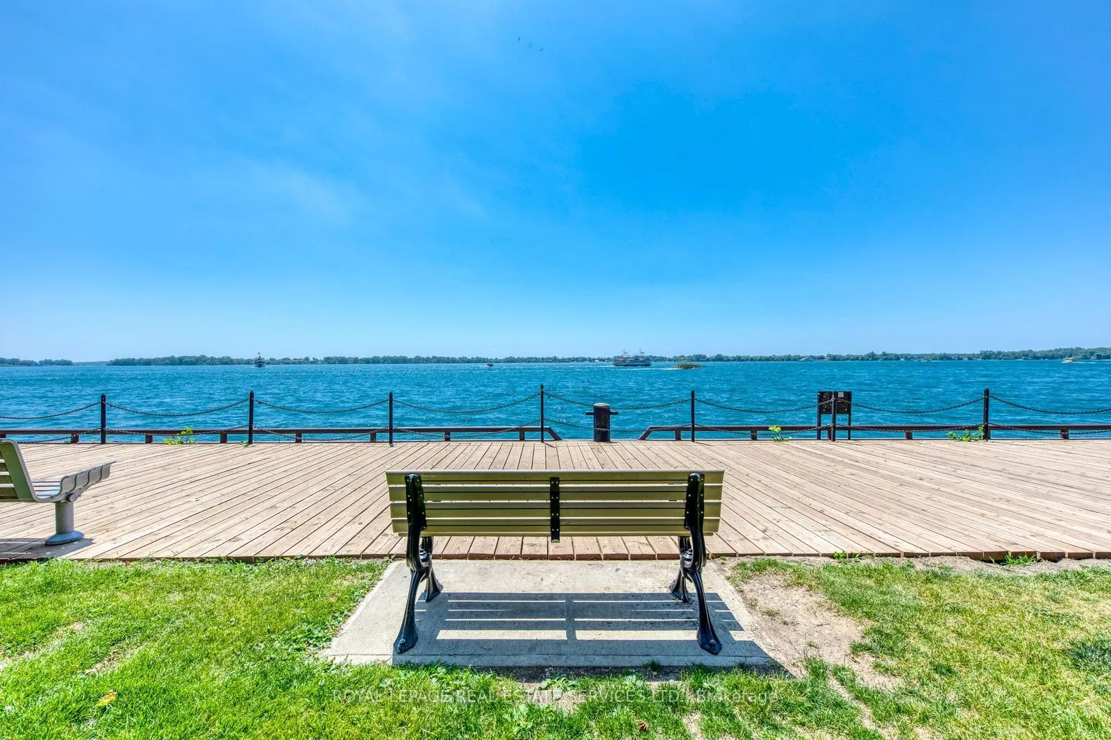 33 Harbour Square, #1032