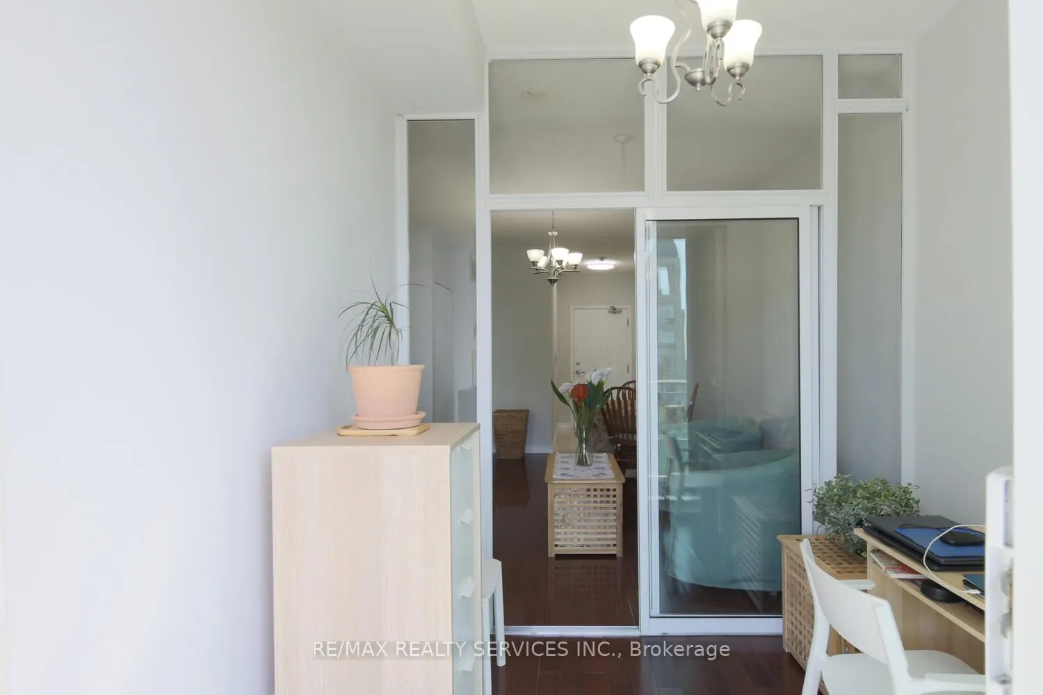 60 Byng Avenue, #1215