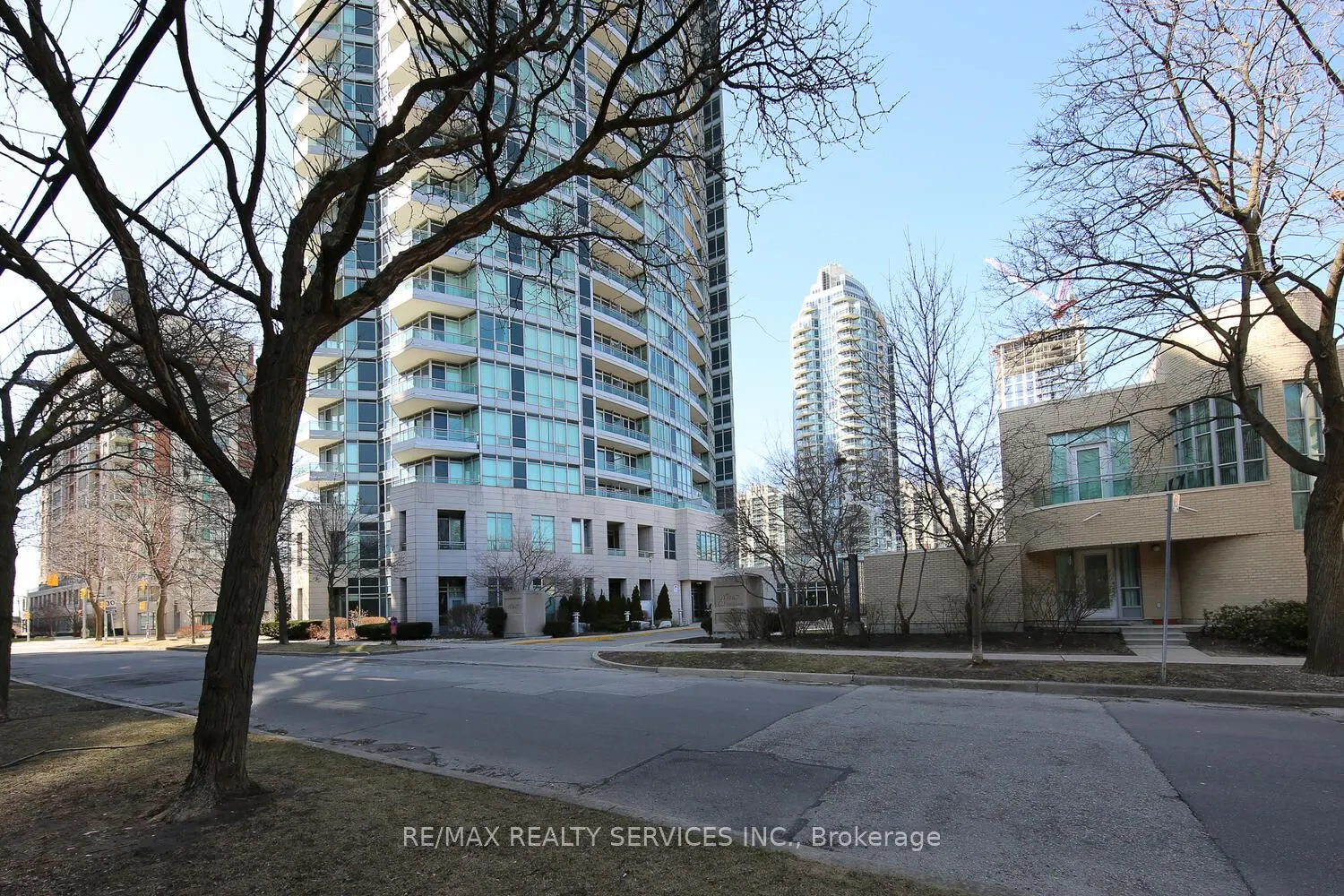 60 Byng Avenue, #1215