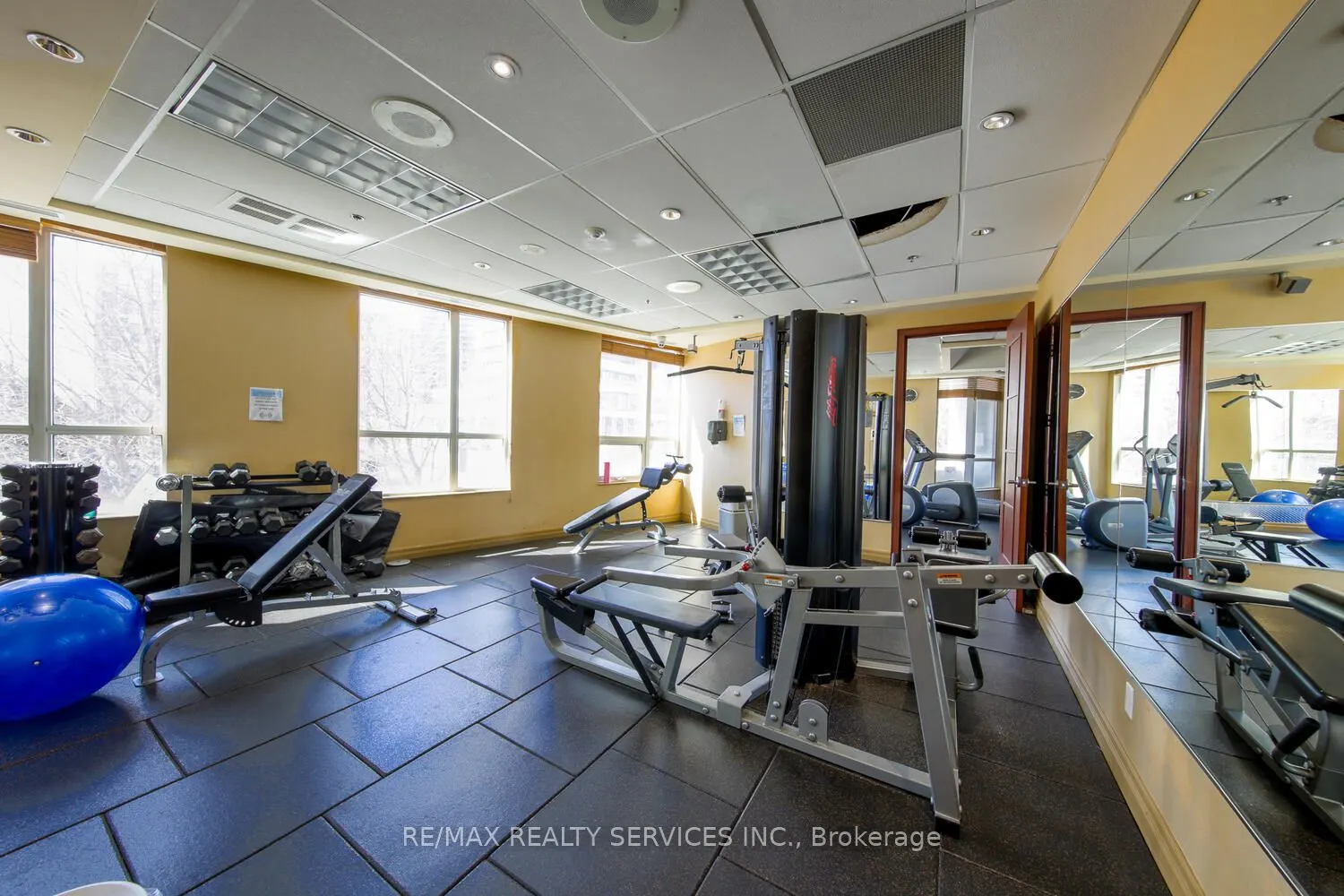 60 Byng Avenue, #1215