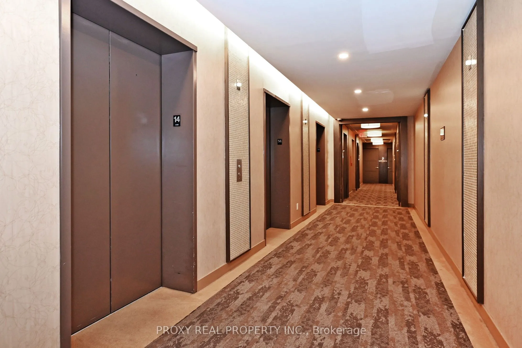 300 Front Street W, #1407