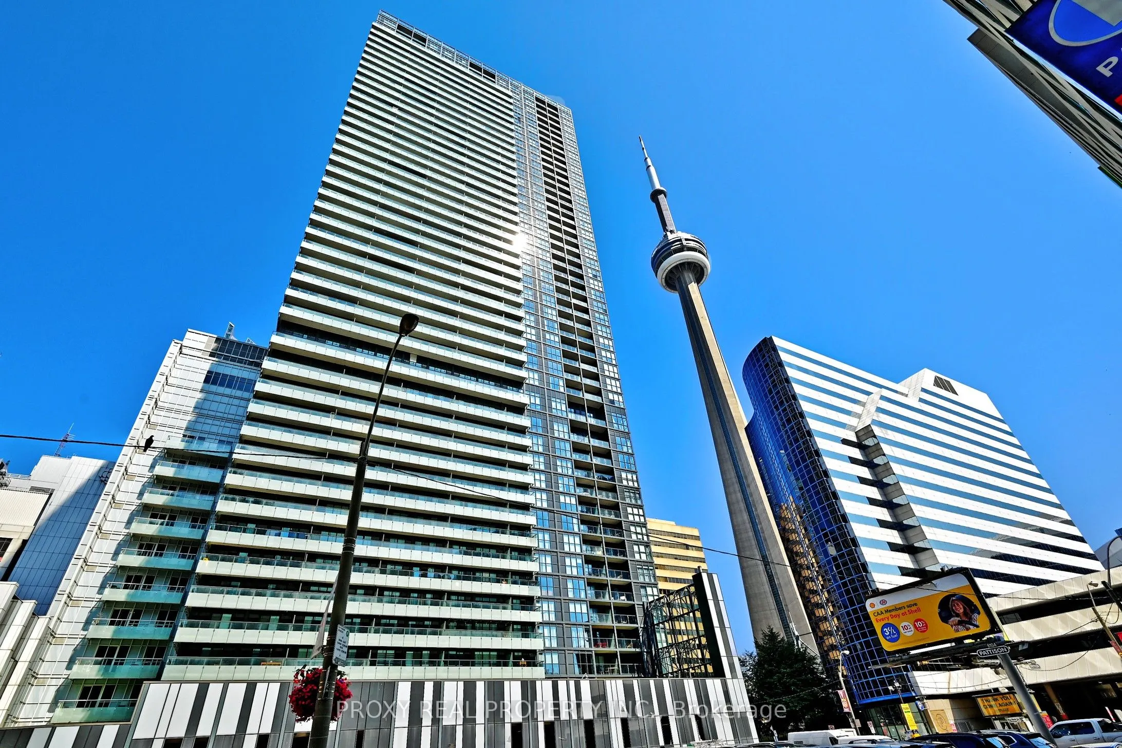 300 Front Street W, #1407