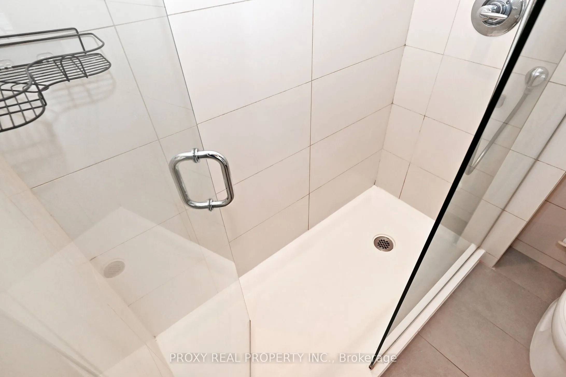 300 Front Street W, #1407