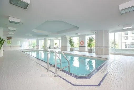300 Bloor Street E, #2109
